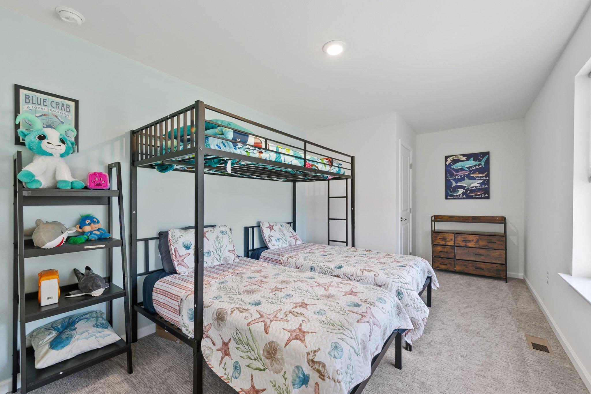 SYCAMORE CHASE - Residential
