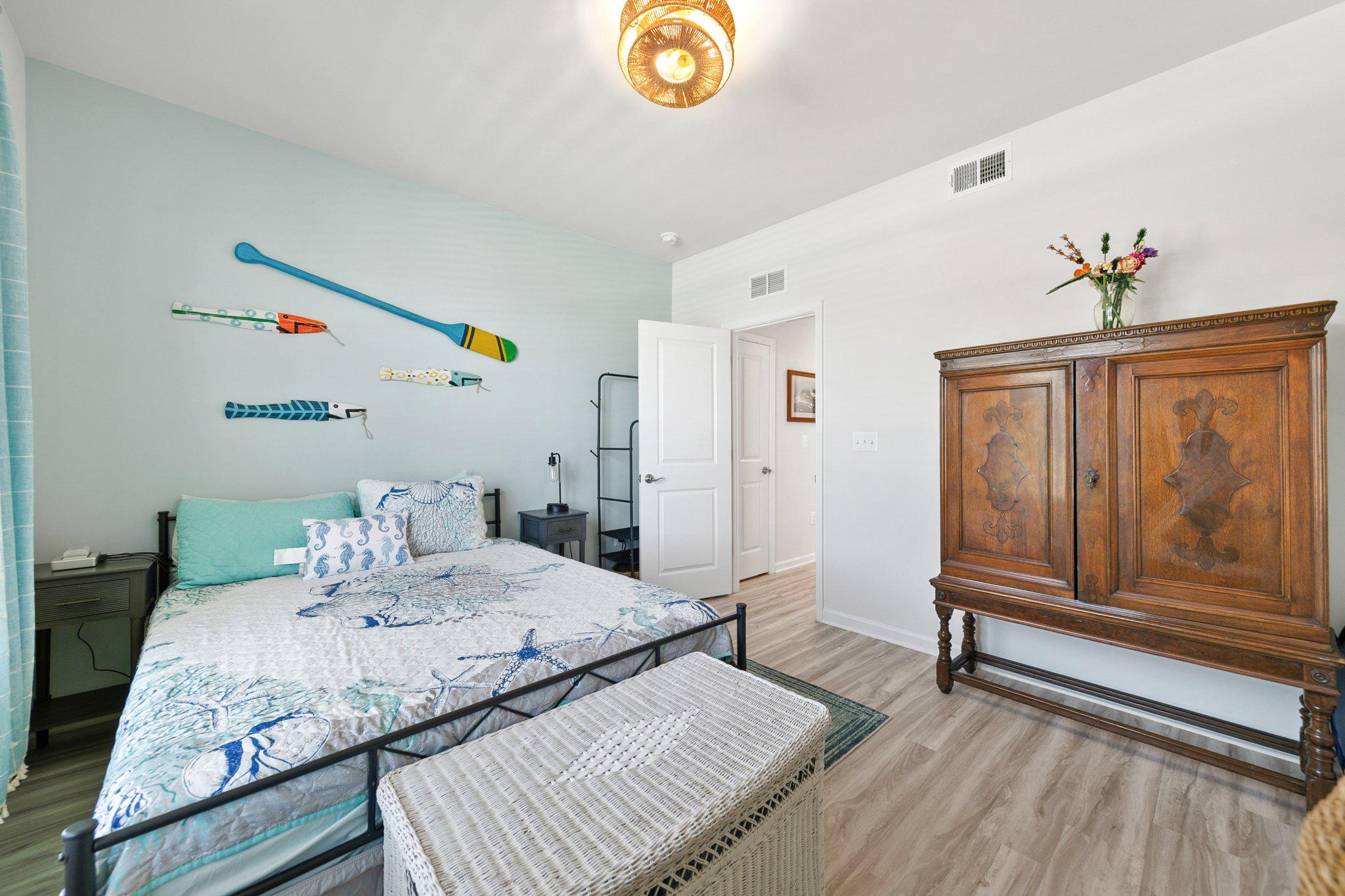 SYCAMORE CHASE - Residential