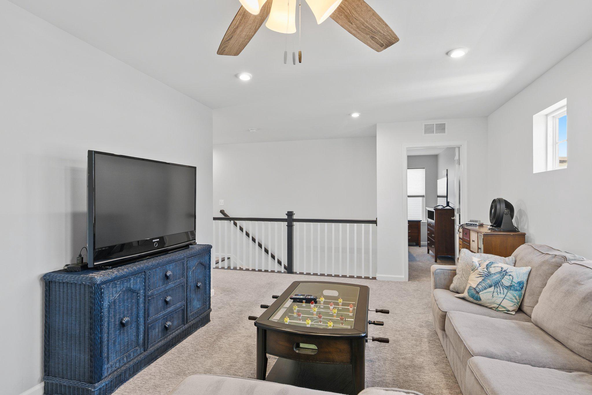 SYCAMORE CHASE - Residential