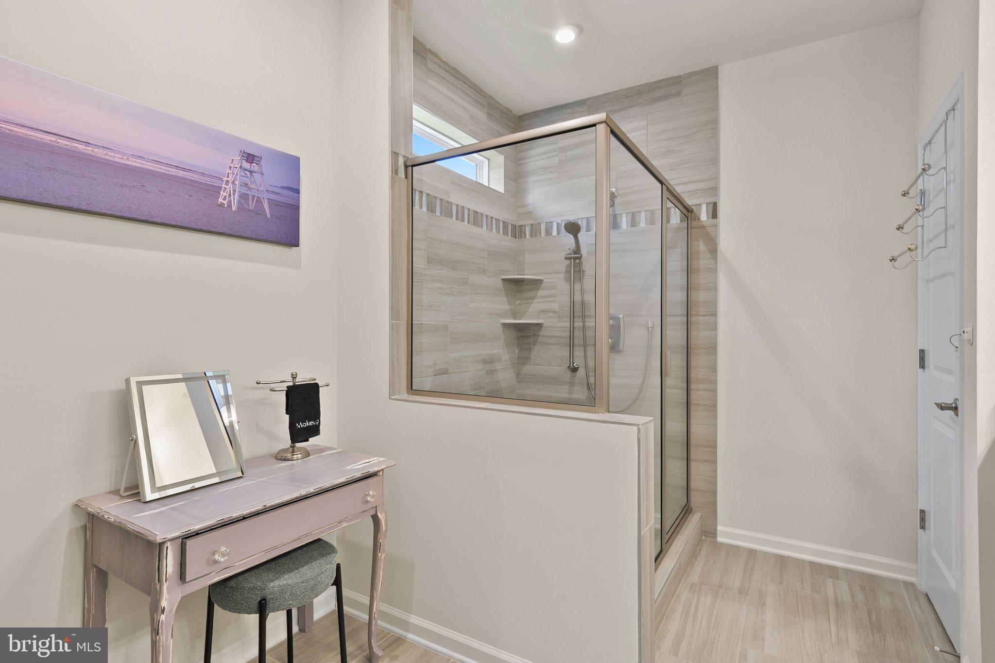 SYCAMORE CHASE - Residential