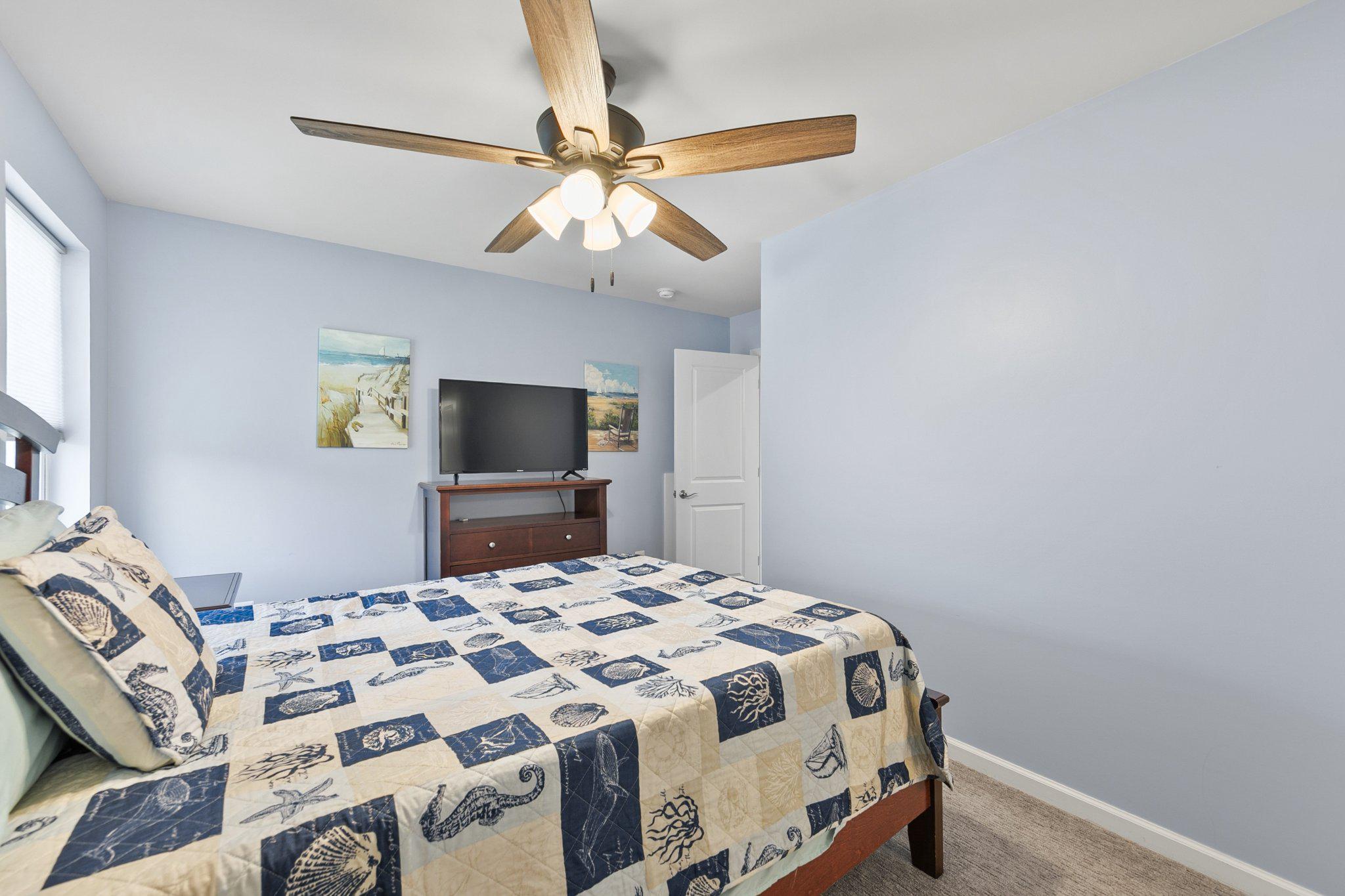 SYCAMORE CHASE - Residential