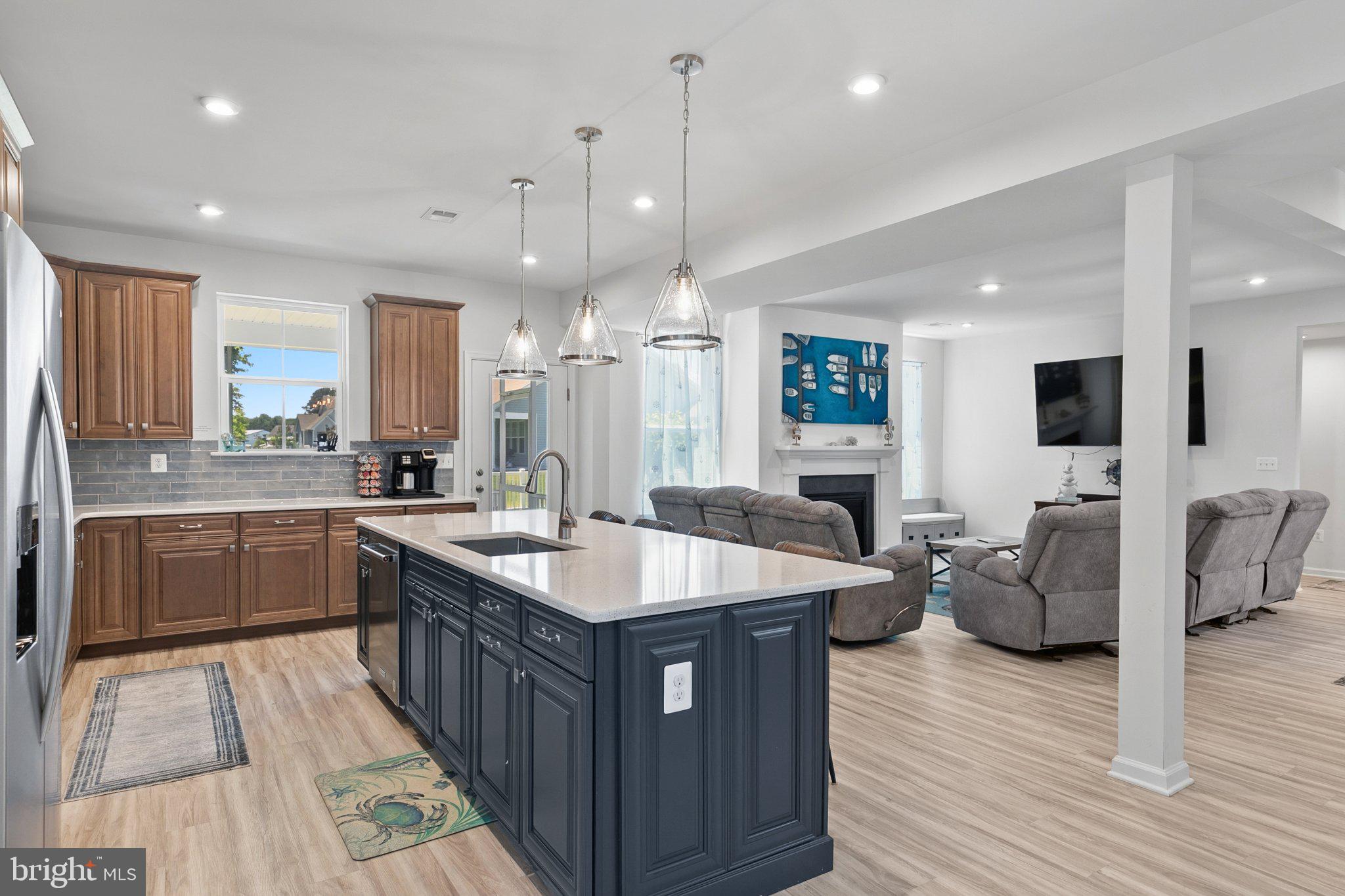 SYCAMORE CHASE - Residential