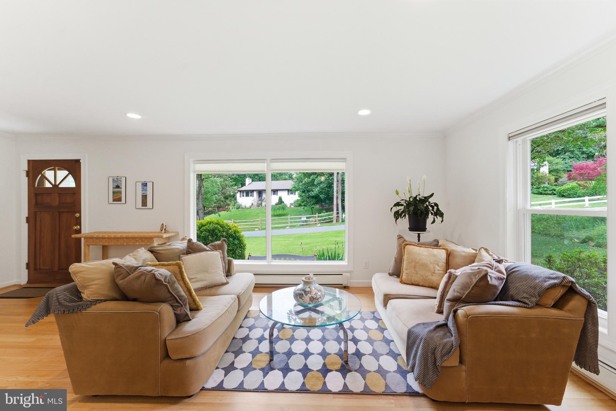 HILLANDALE - Residential