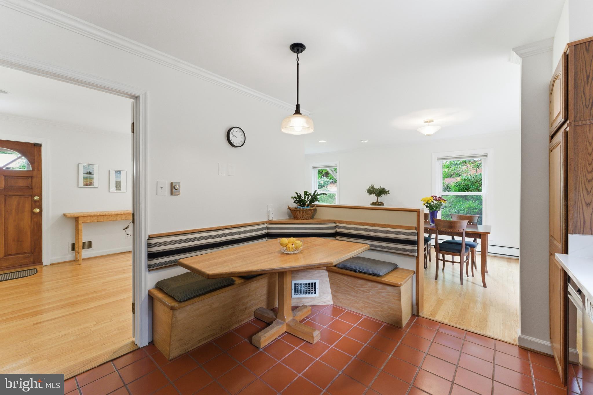 HILLANDALE - Residential