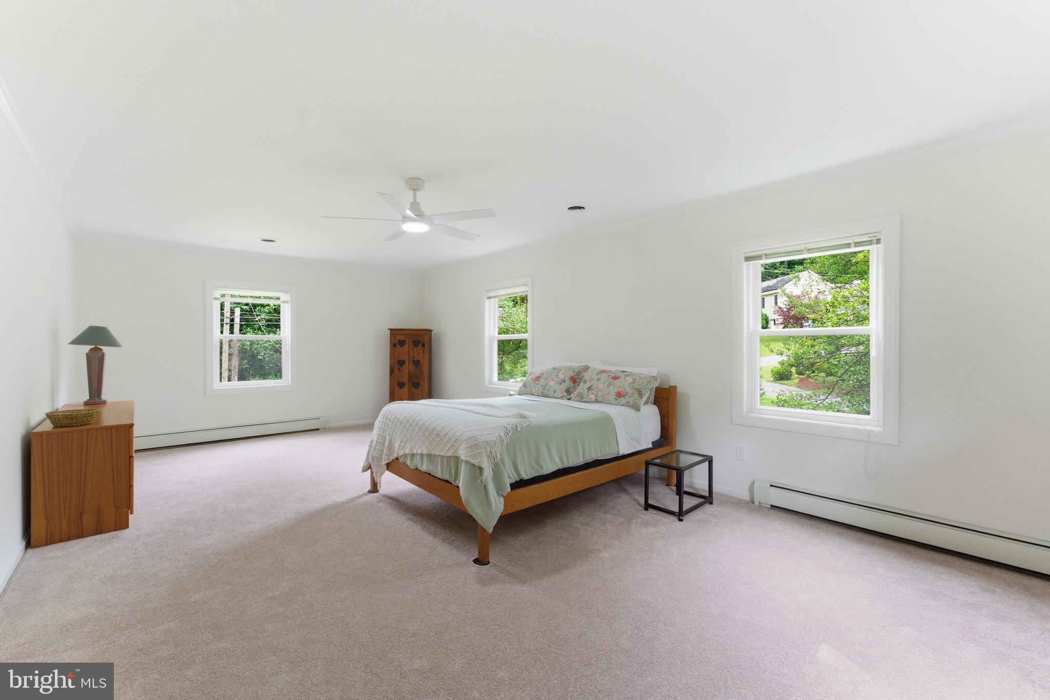 HILLANDALE - Residential
