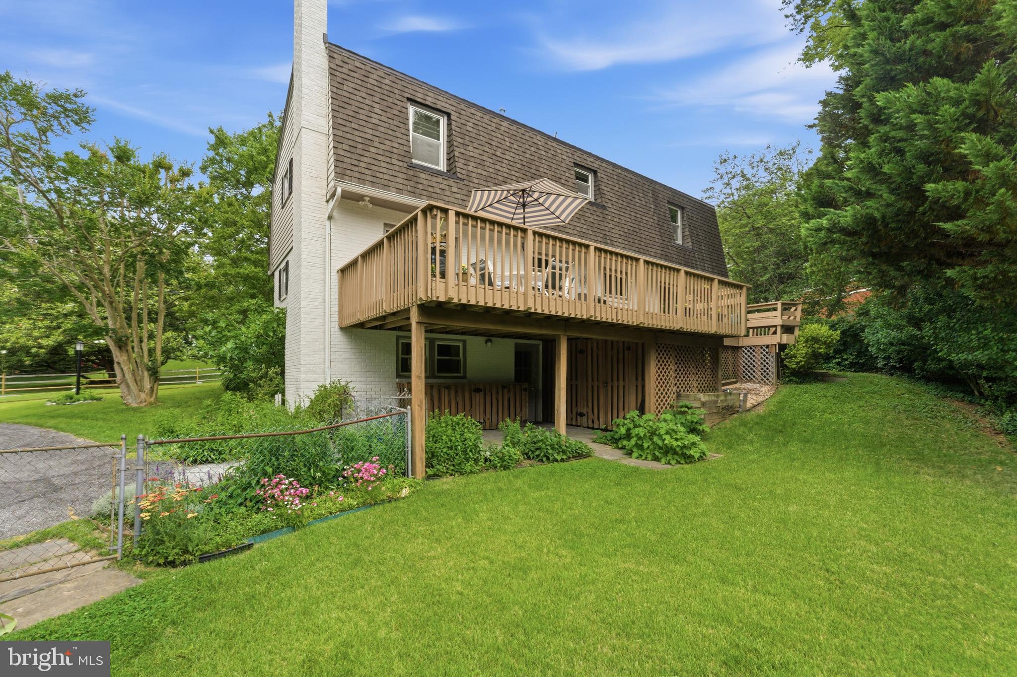 HILLANDALE - Residential