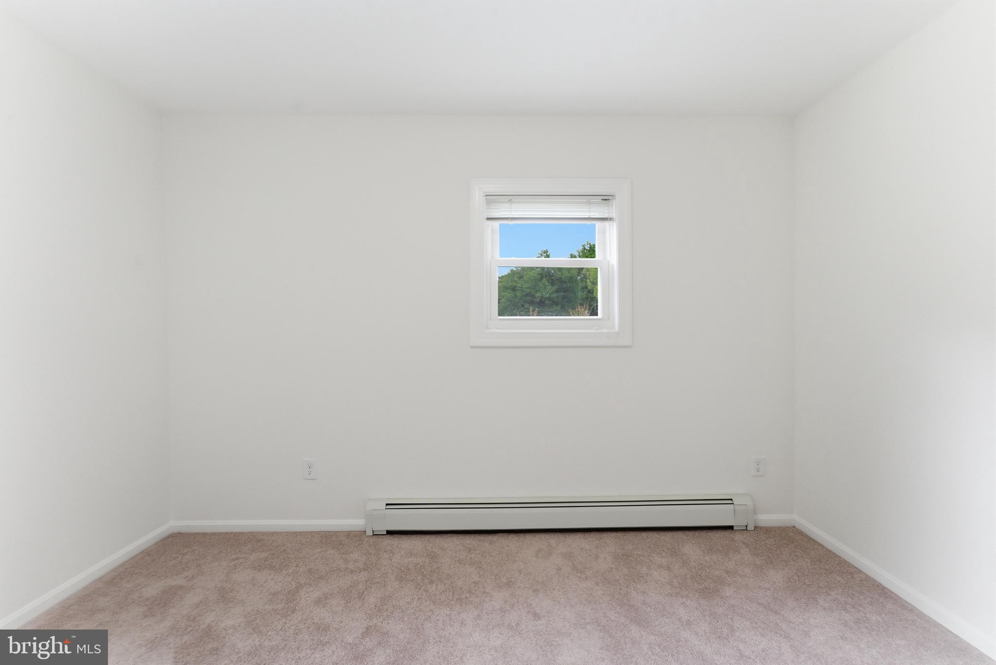HILLANDALE - Residential