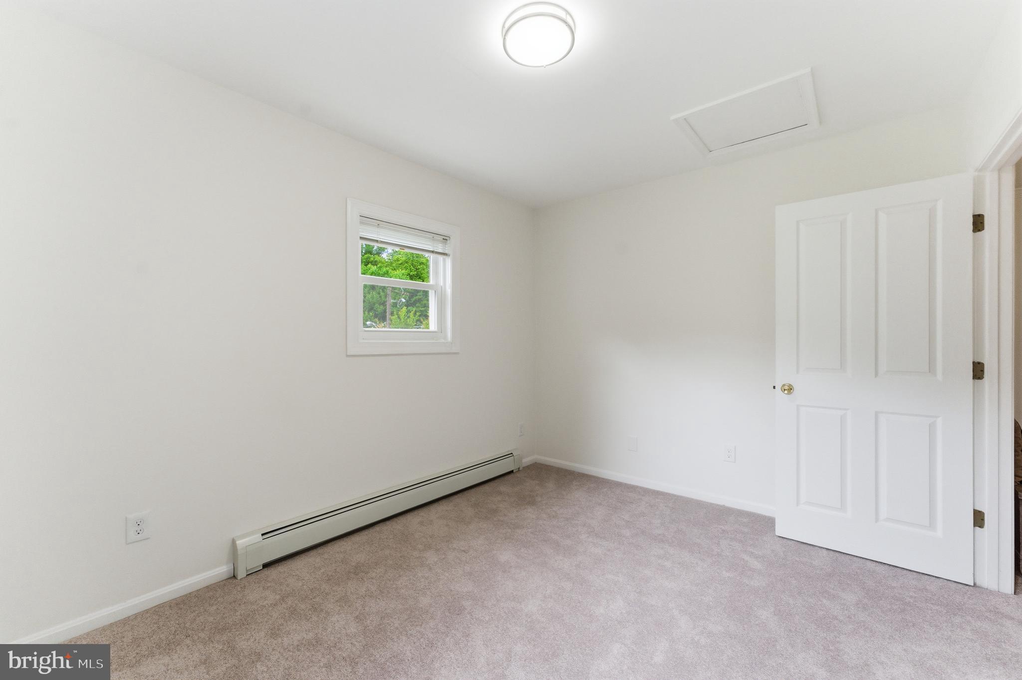 HILLANDALE - Residential
