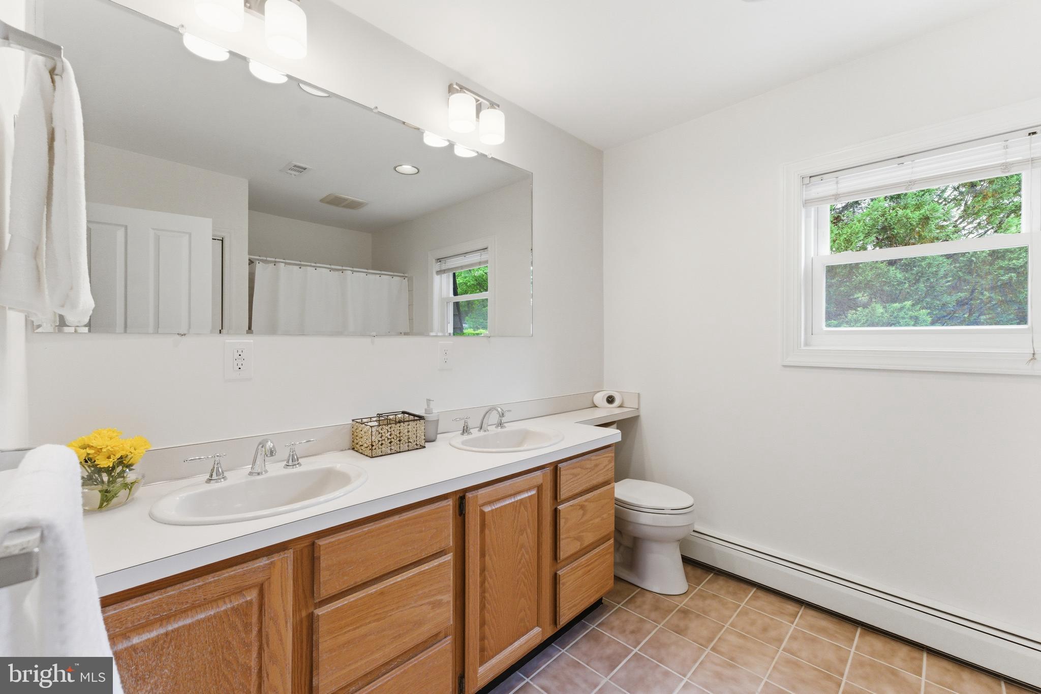 HILLANDALE - Residential