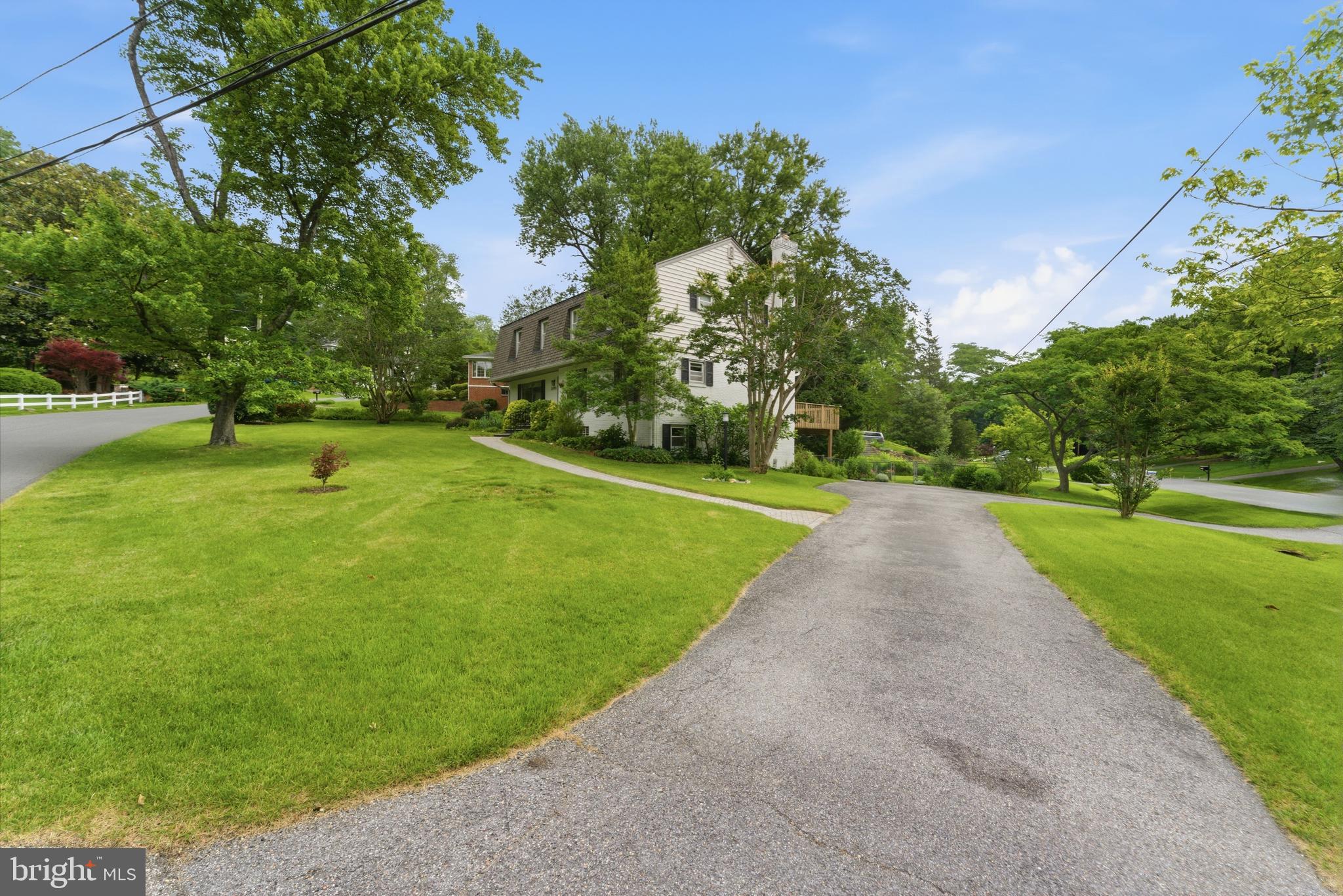 HILLANDALE - Residential