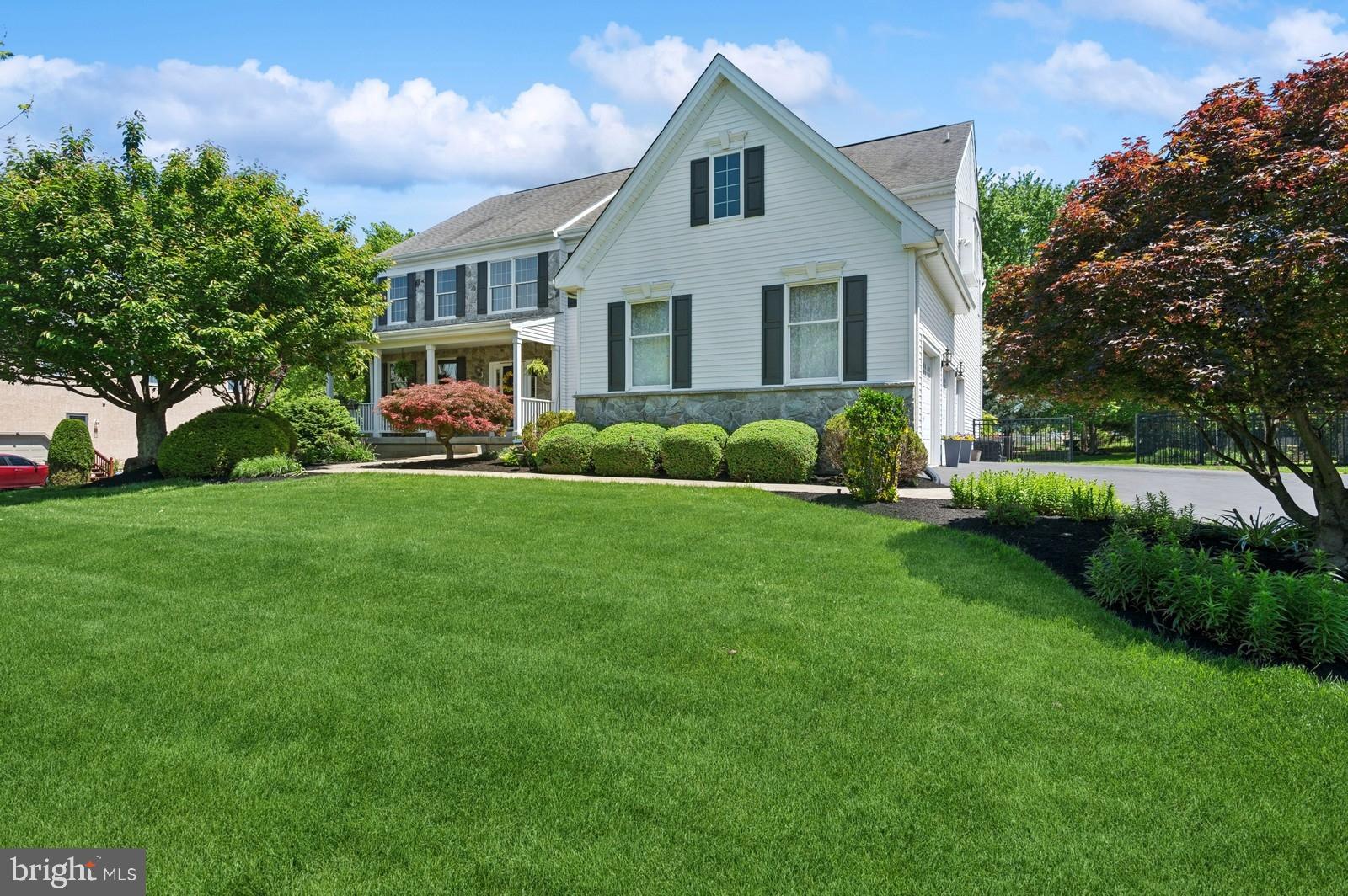 EAGLE GLENN - Residential