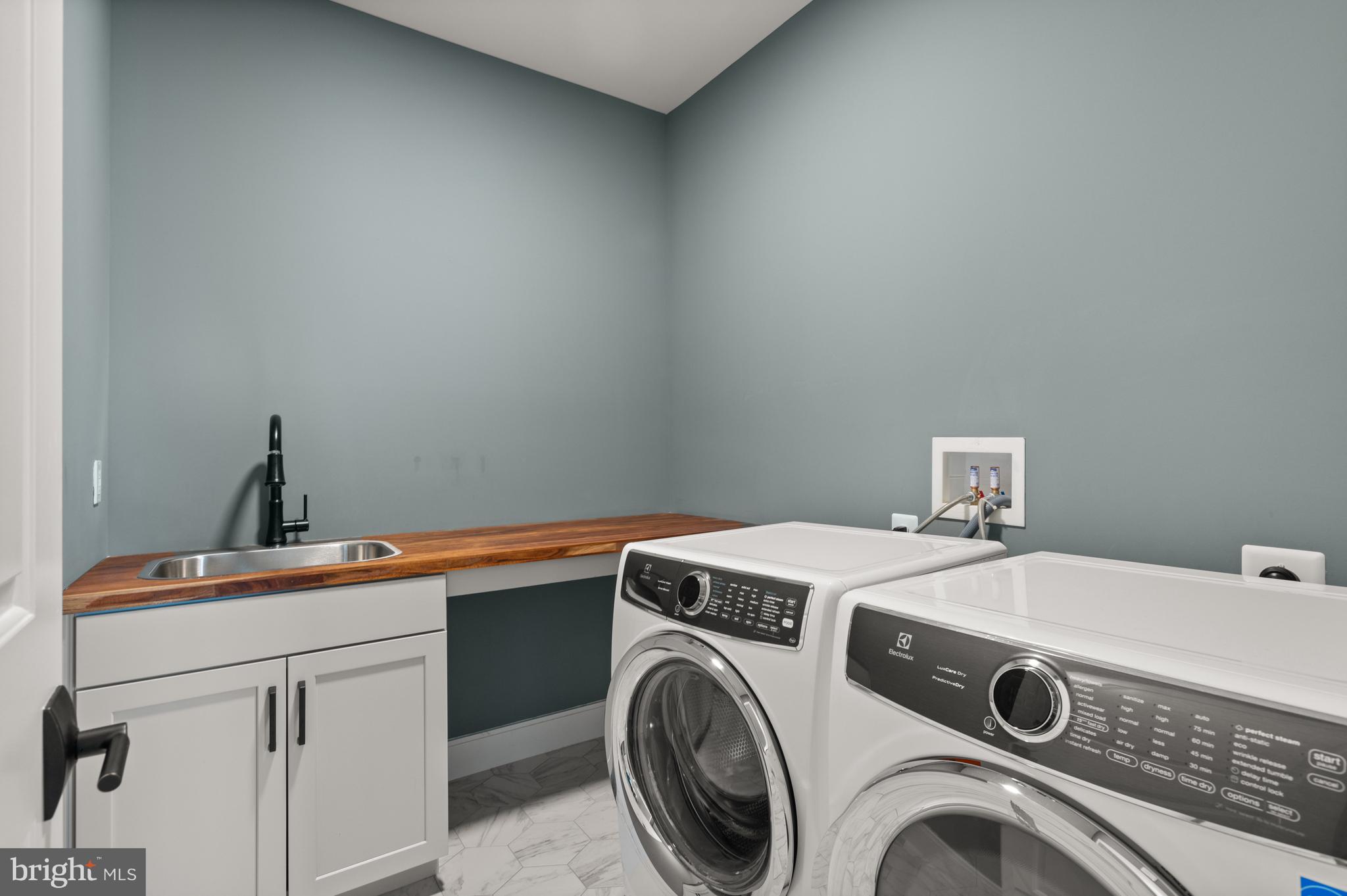 ROOSEVELT PLACE - Residential