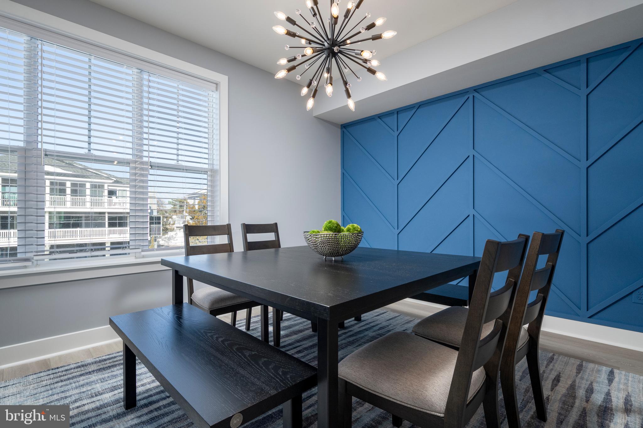 TOWER SHORES - Residential