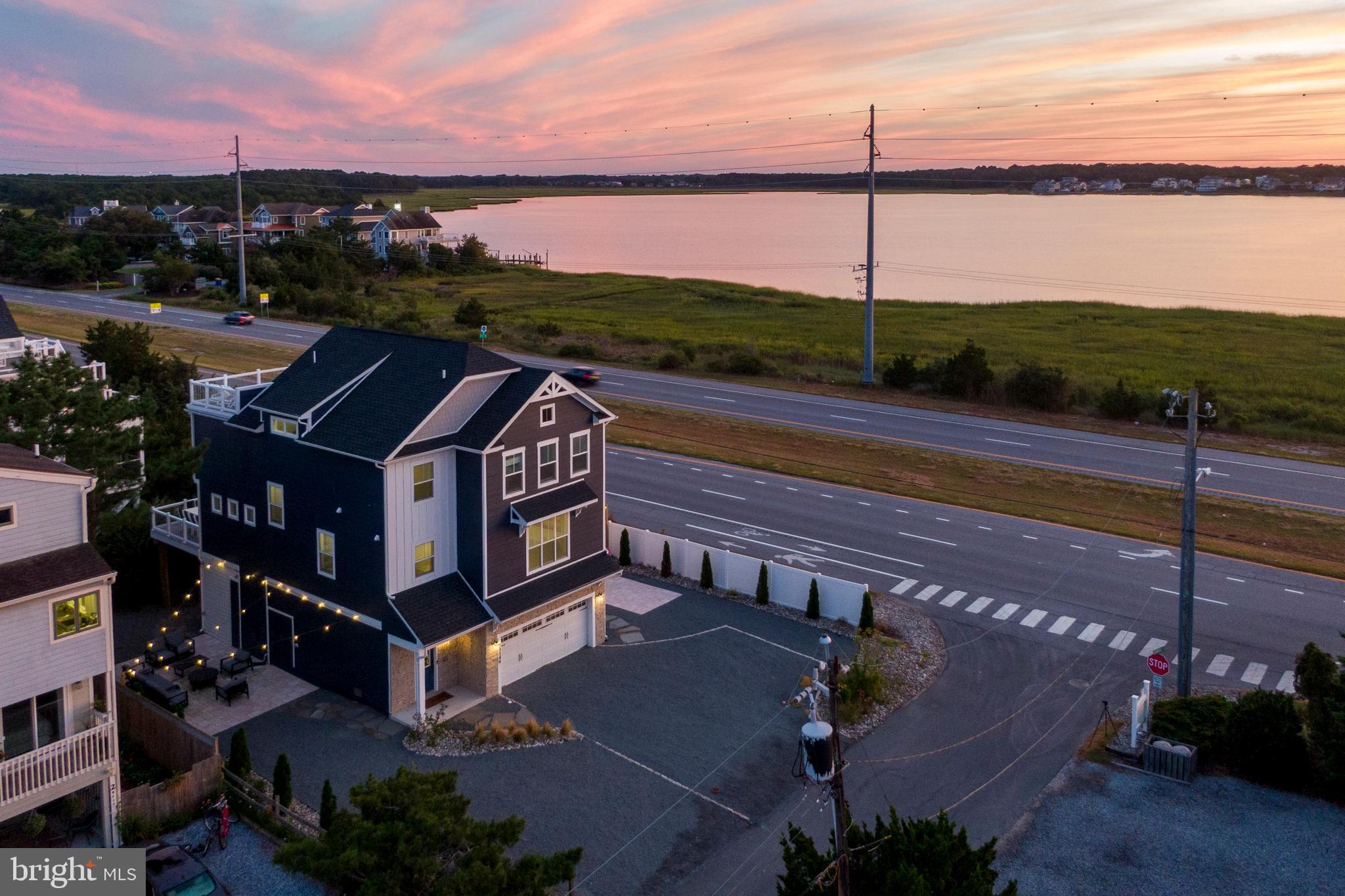 TOWER SHORES - Residential