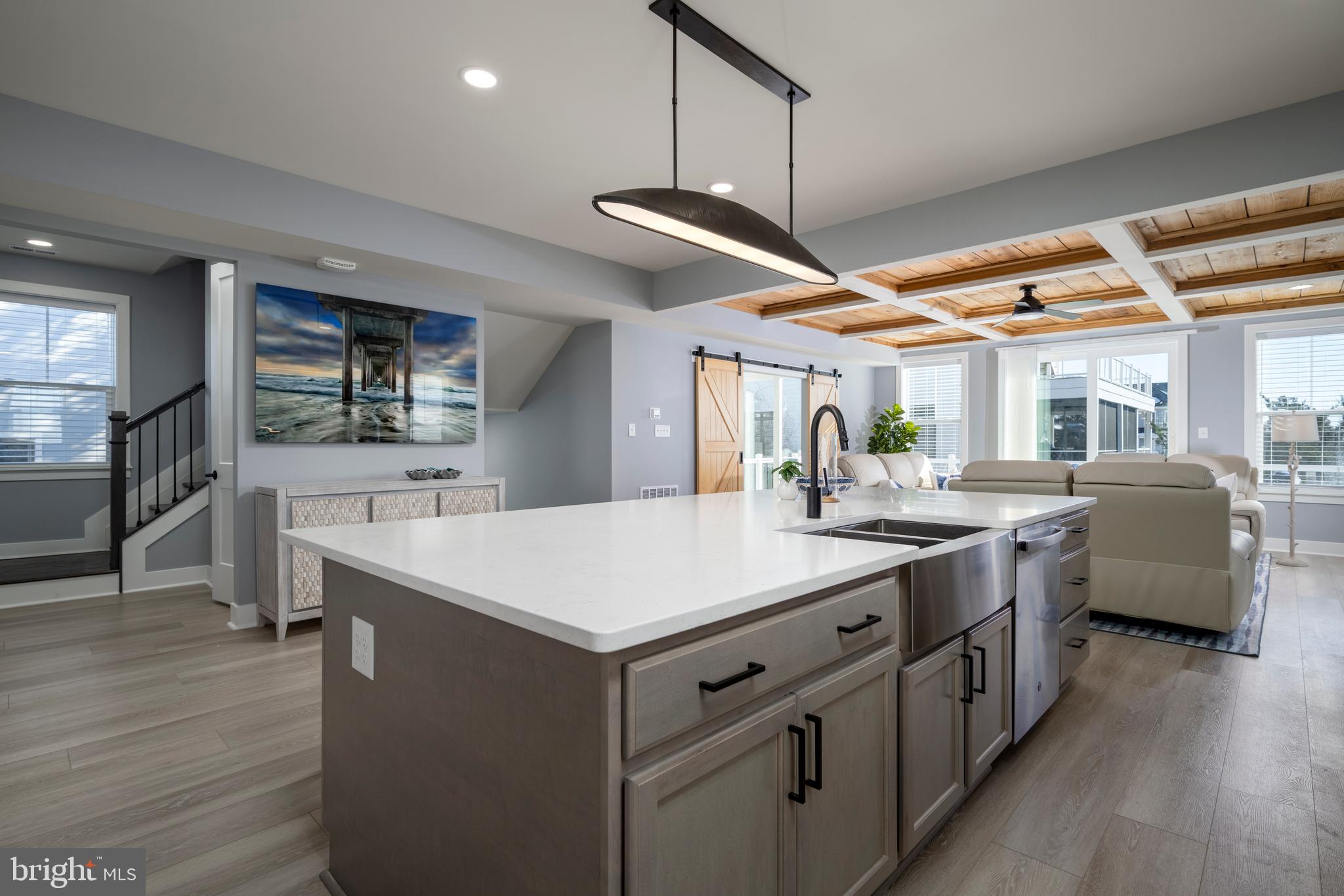 TOWER SHORES - Residential