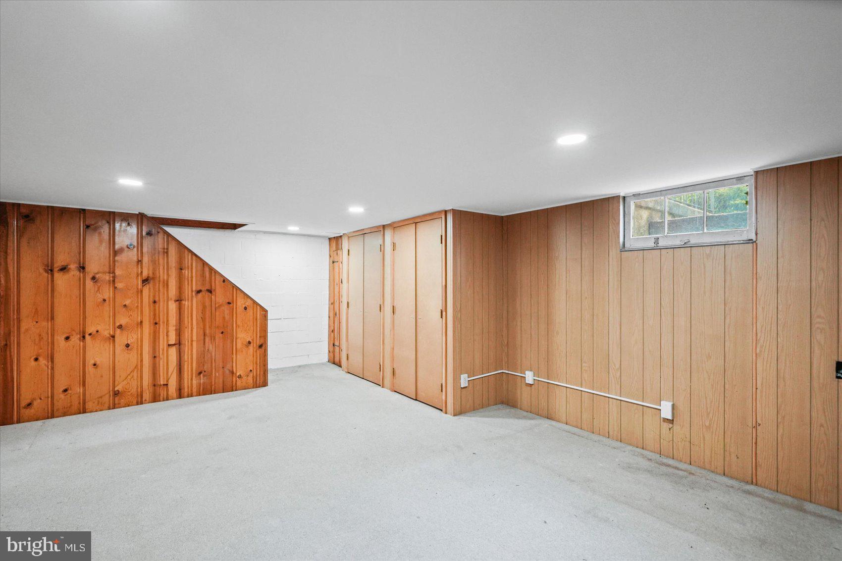 LOCH RAVEN VILLAGE - Residential