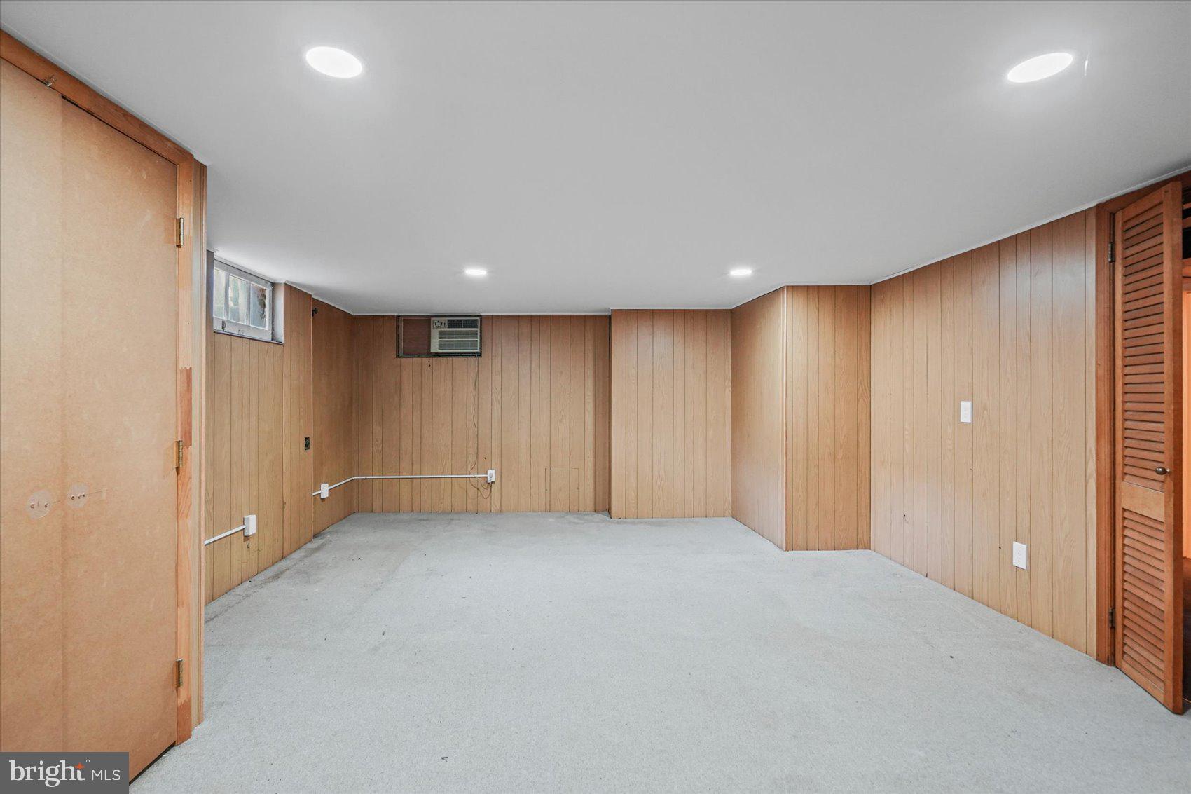 LOCH RAVEN VILLAGE - Residential