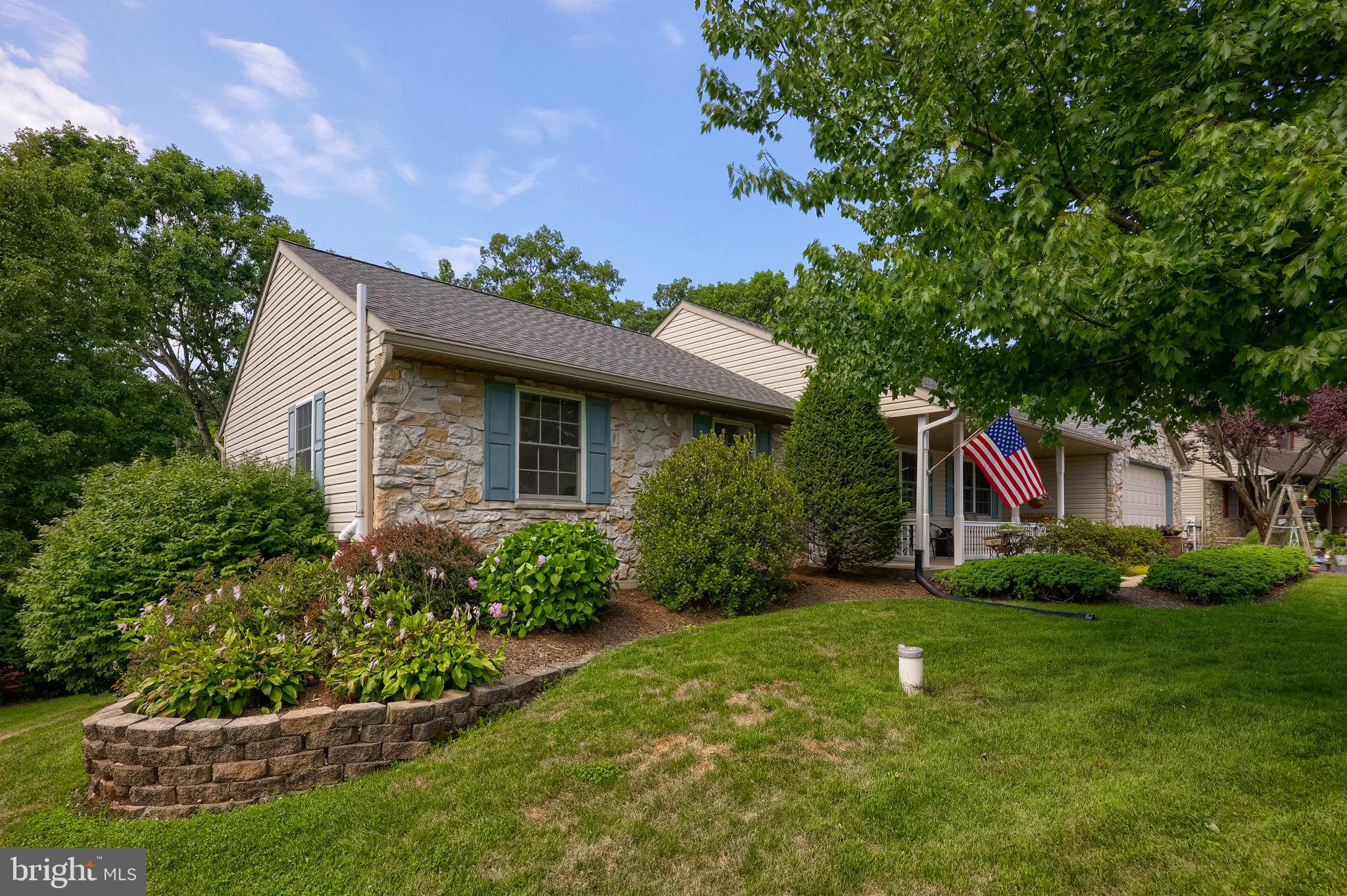 FIVEPOINTVILLE - Residential
