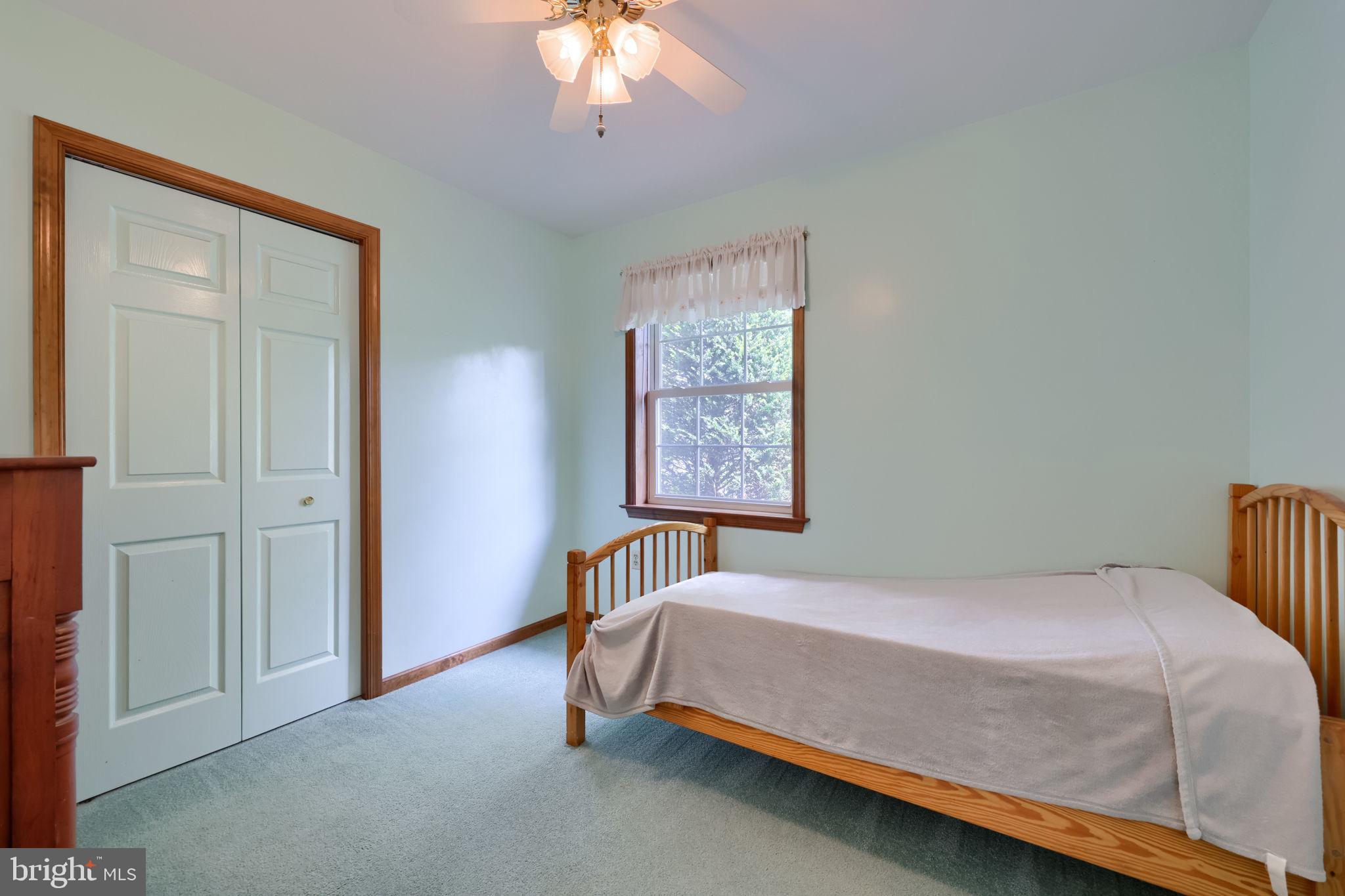 FIVEPOINTVILLE - Residential