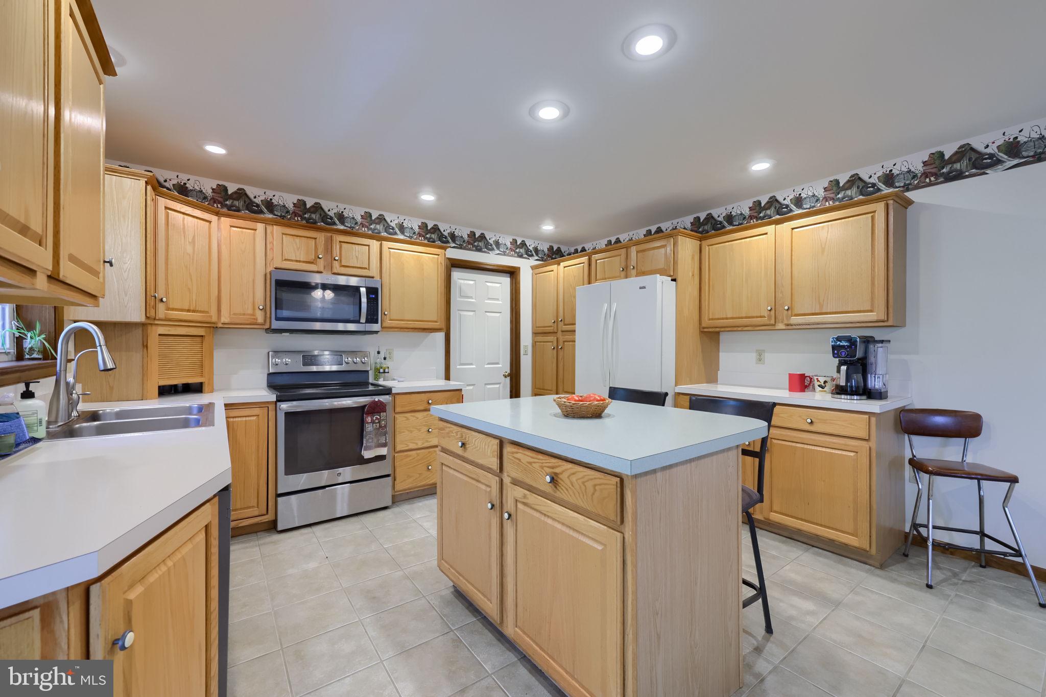 FIVEPOINTVILLE - Residential