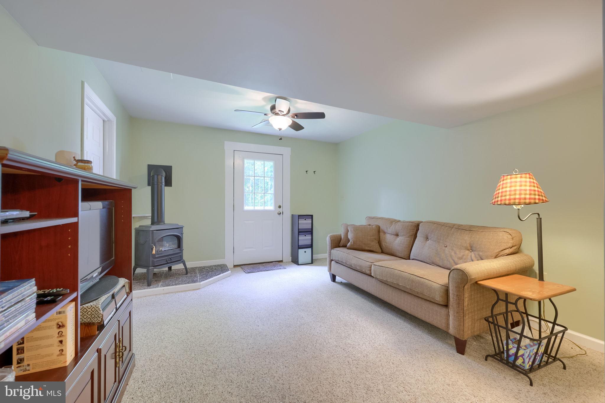 FIVEPOINTVILLE - Residential