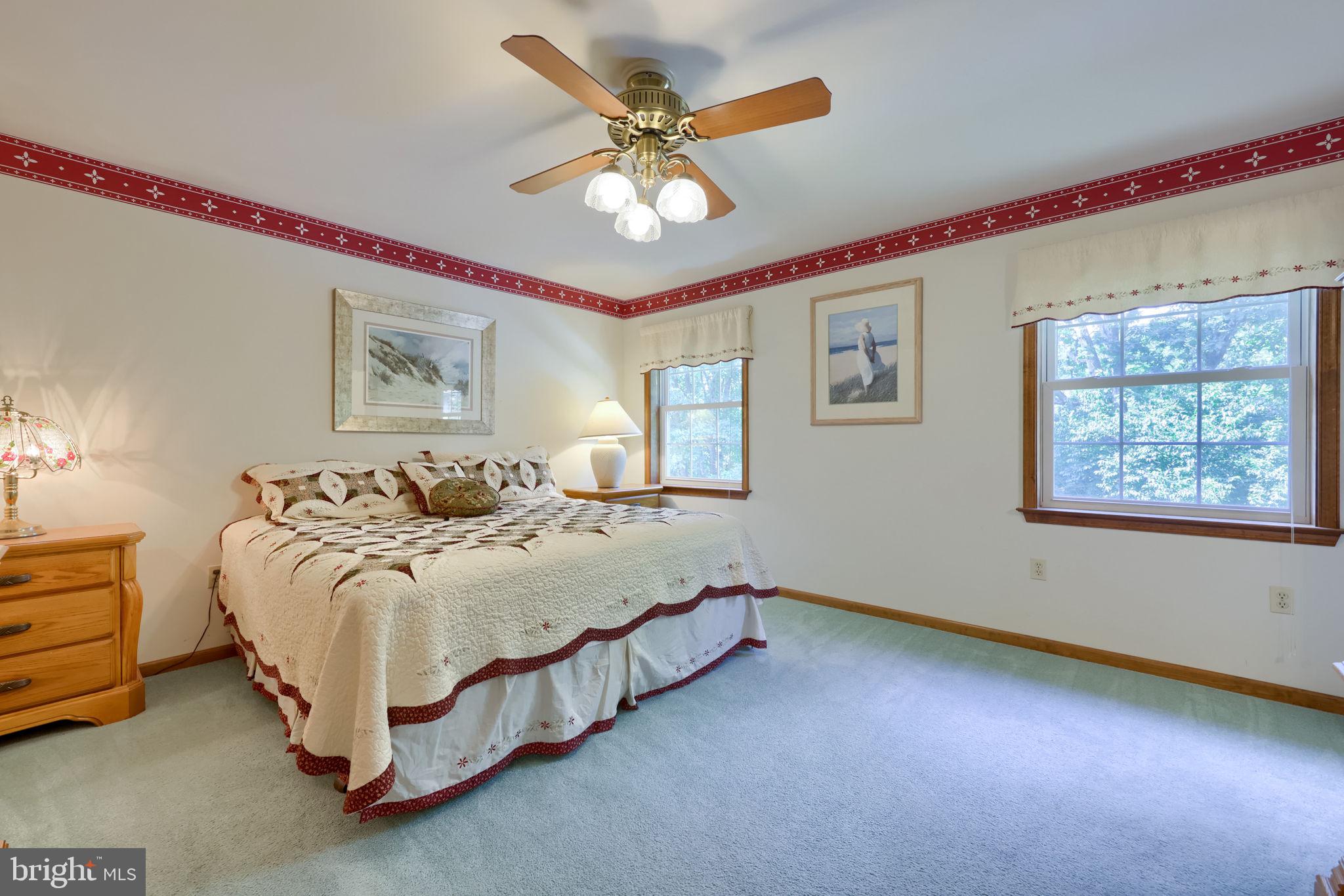 FIVEPOINTVILLE - Residential