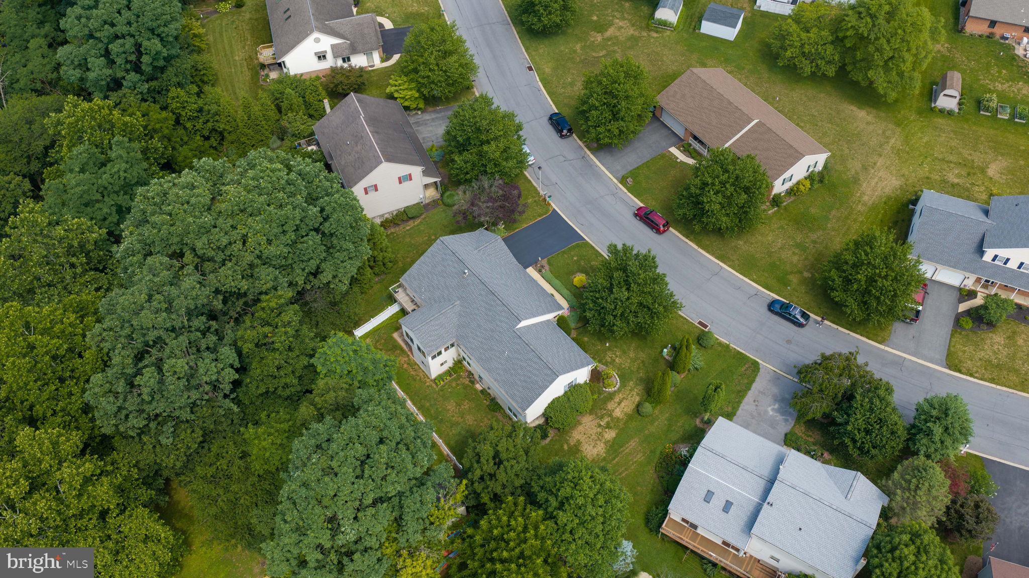 FIVEPOINTVILLE - Residential