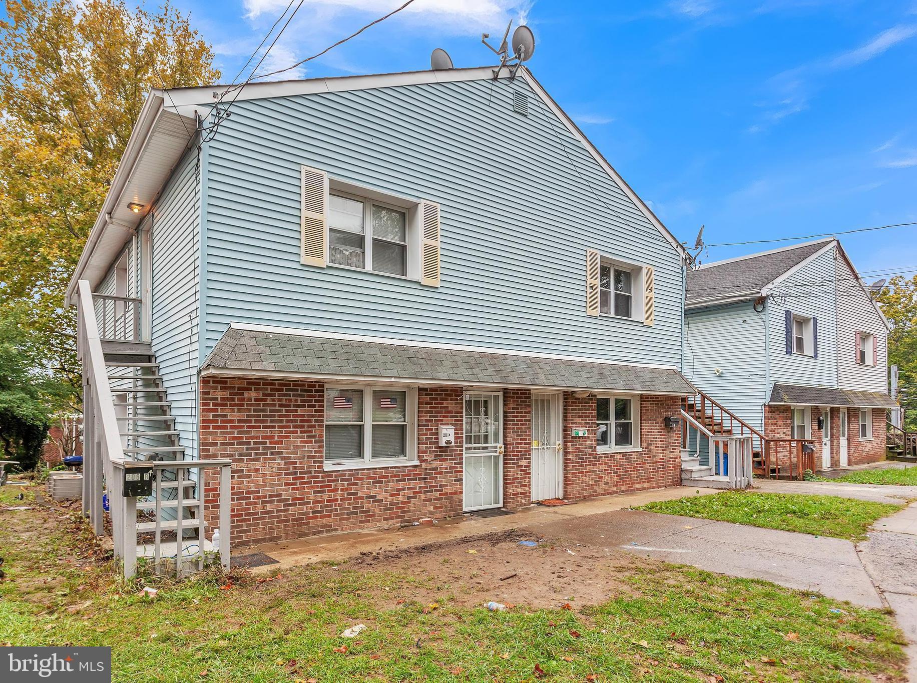 LAWNDALE - Residential Income