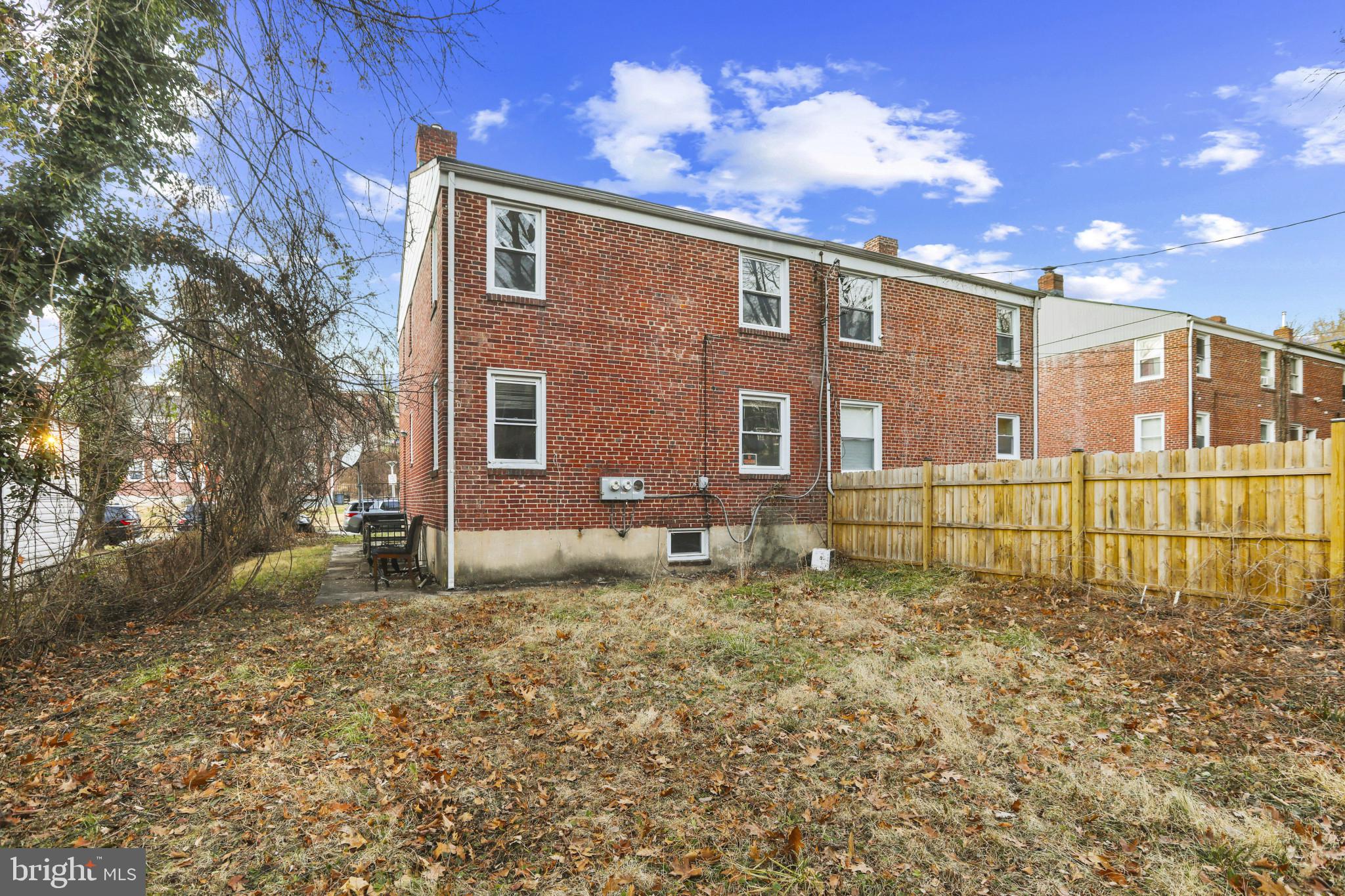 WEST FOREST PARK - Residential