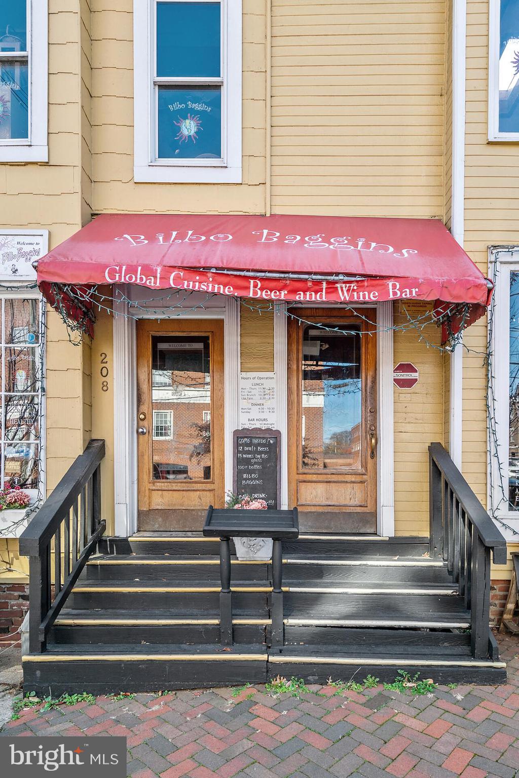 OLD TOWN ALEXANDRIA - Commercial Sale