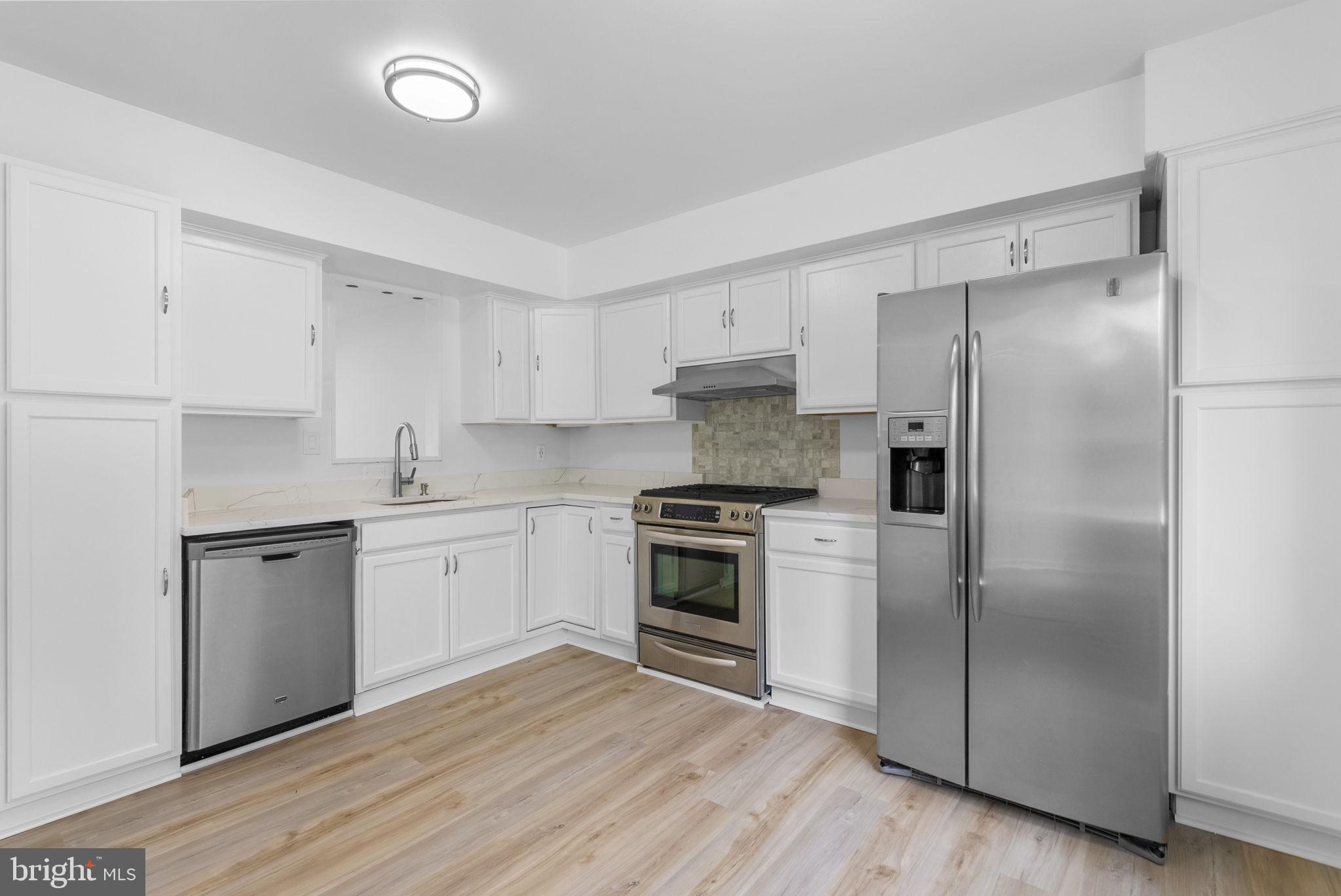 NEW MARK COMMONS - Residential