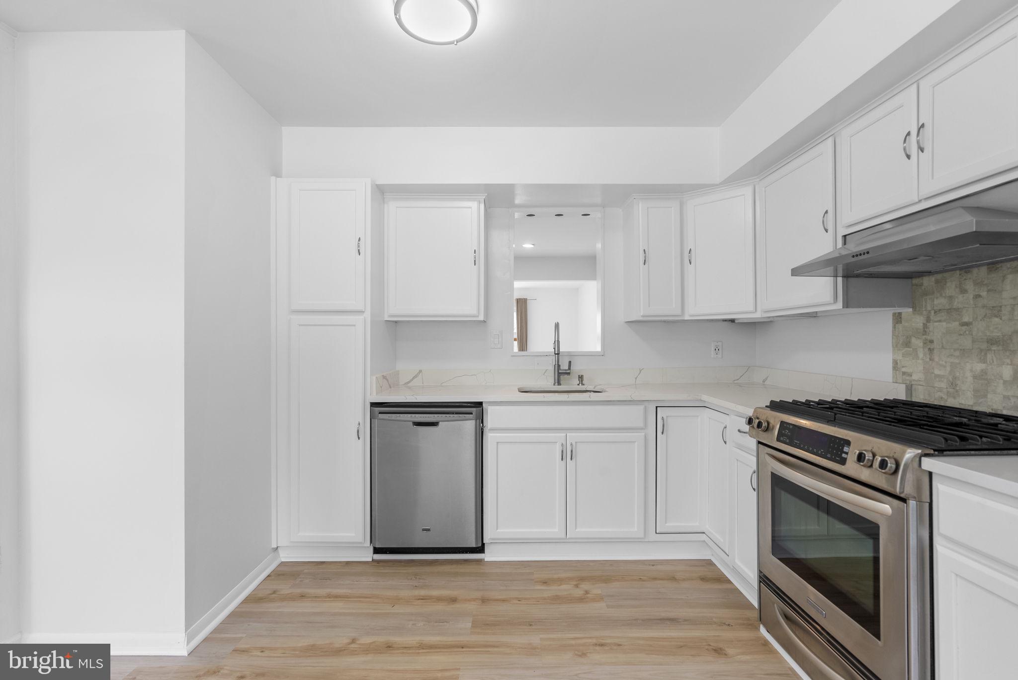 NEW MARK COMMONS - Residential
