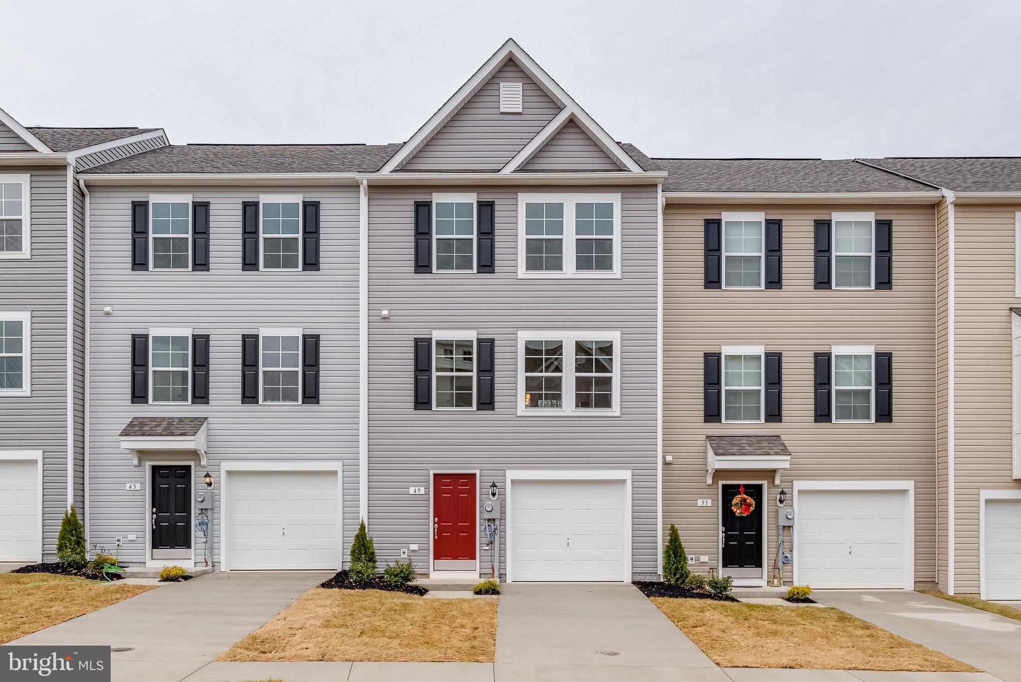 Available April 1,2025! This townhome features 3 BR/ 3.5 BA on a premier lot backing up to trees. Less than 10 minutes to I-81 for easy commute. Close to shopping, restaurants, schools and medical centers. Home features an open concept floor plan between kitchen/living and breakfast area with rear deck. Kitchen includes extensive 8ft island, upgraded cabinets and stainless-steel appliances. Half bath off the main living area. Primary bedroom with vaulted ceiling, walk in closet and private ensuite bathroom. Second and third bedroom share a full hall bath. Laundry located on the bedroom level for convenience. Washer and dryer included. Additional living/ entertainment space in the finished rec area with full bath. Gas community. Trash service included. Applicant(s) must be able to pass a credit/background check. Minimum 650+ Credit Score. Income is at least three (3) times the monthly rent amount.No pets. No Smoking. Security deposit and first month rent upfront. Tenant pays all utilities. Call to schedule your tour!