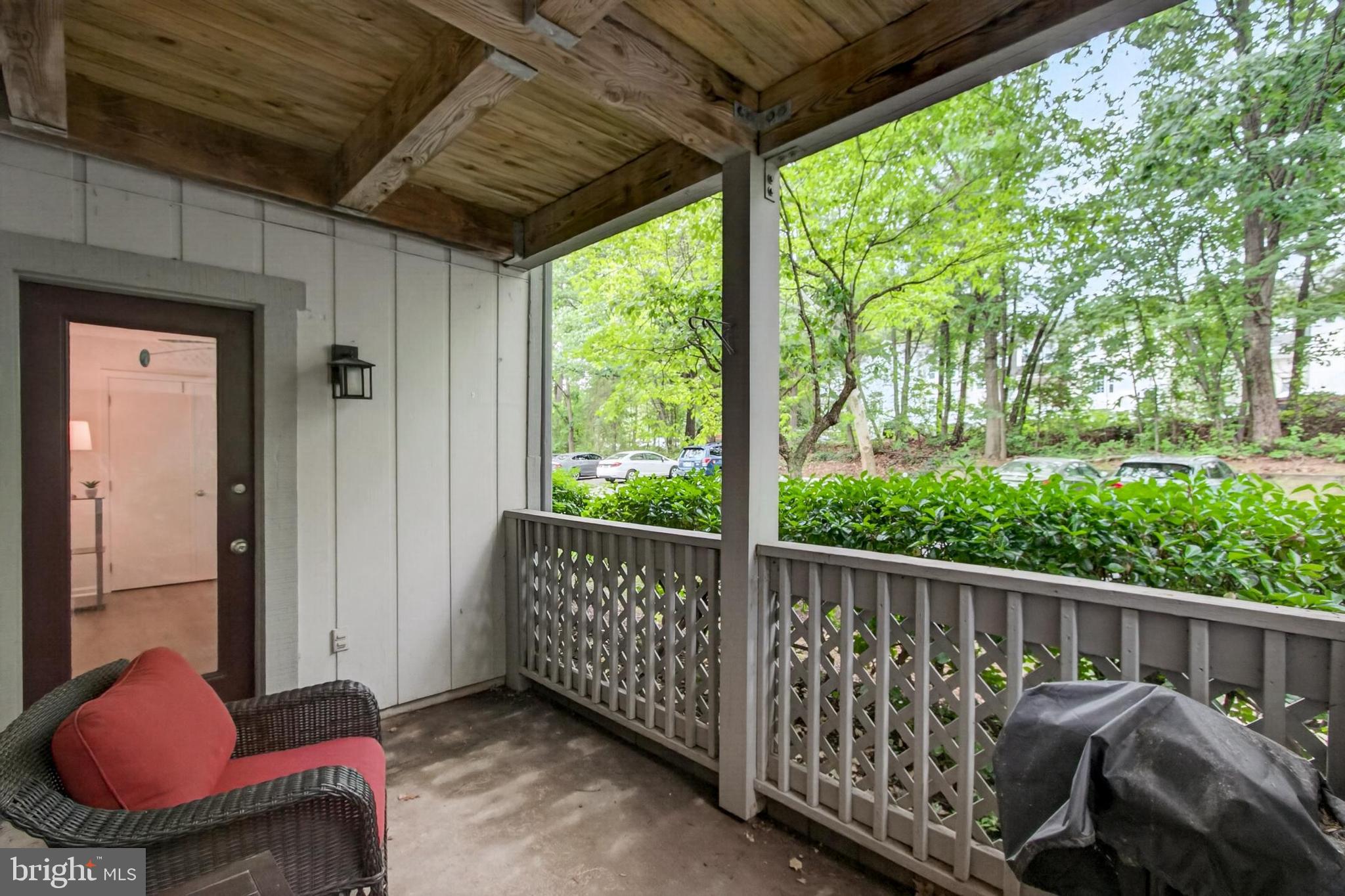 HUNTERS CROSSING - Residential