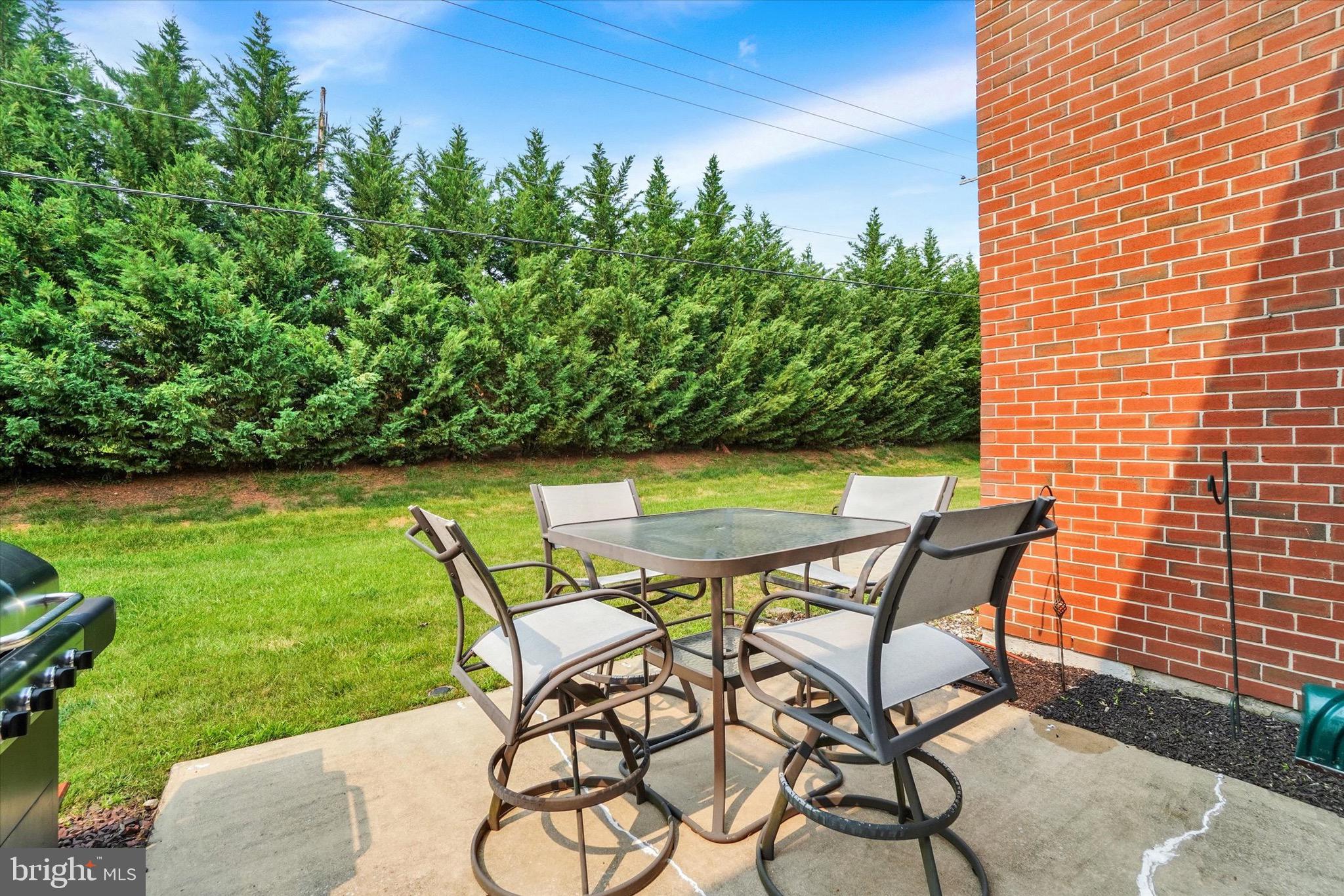 COLONY PARK - Residential
