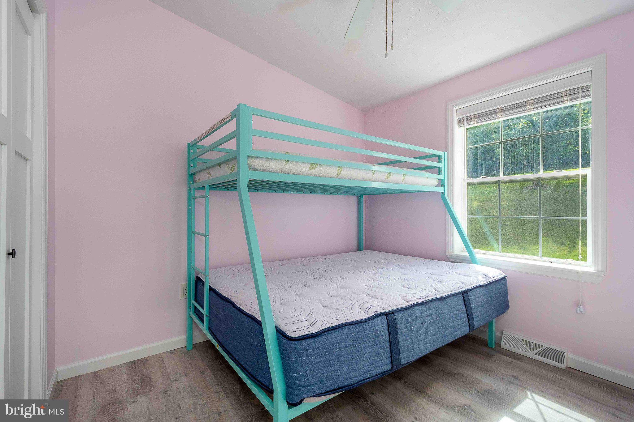 ROYAL CHARLOTTE - Residential