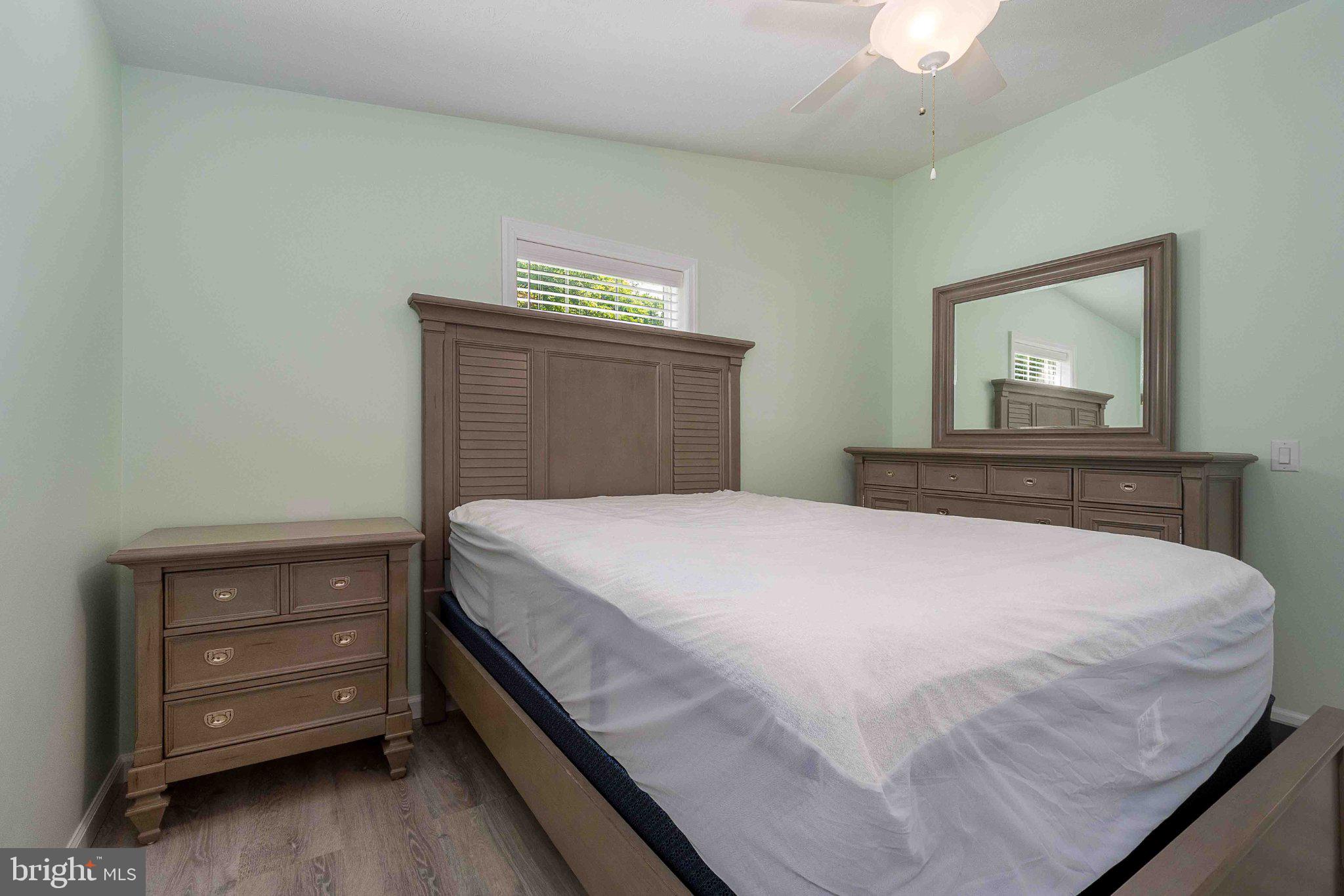 ROYAL CHARLOTTE - Residential