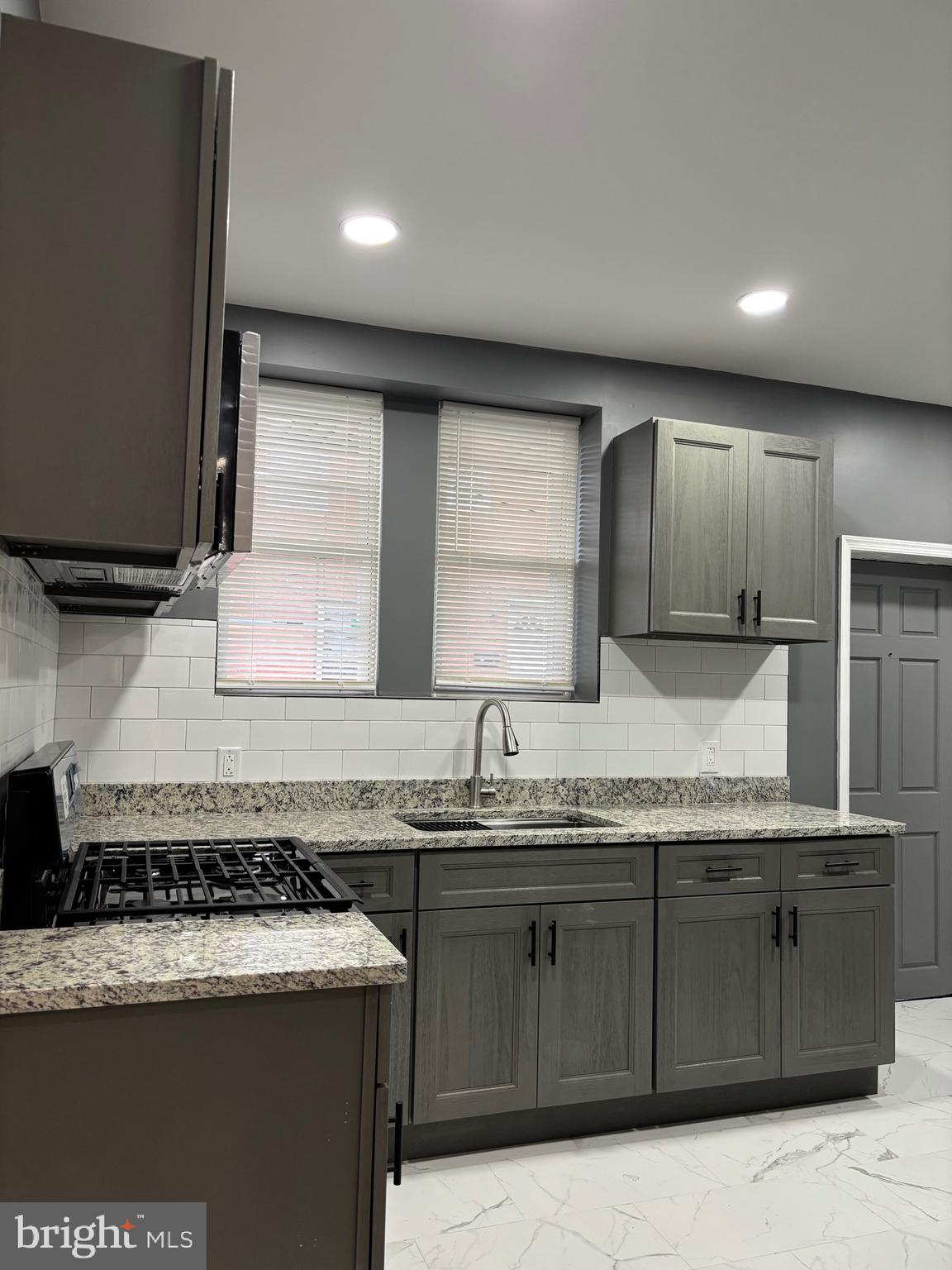 PHILADELPHIA - Residential