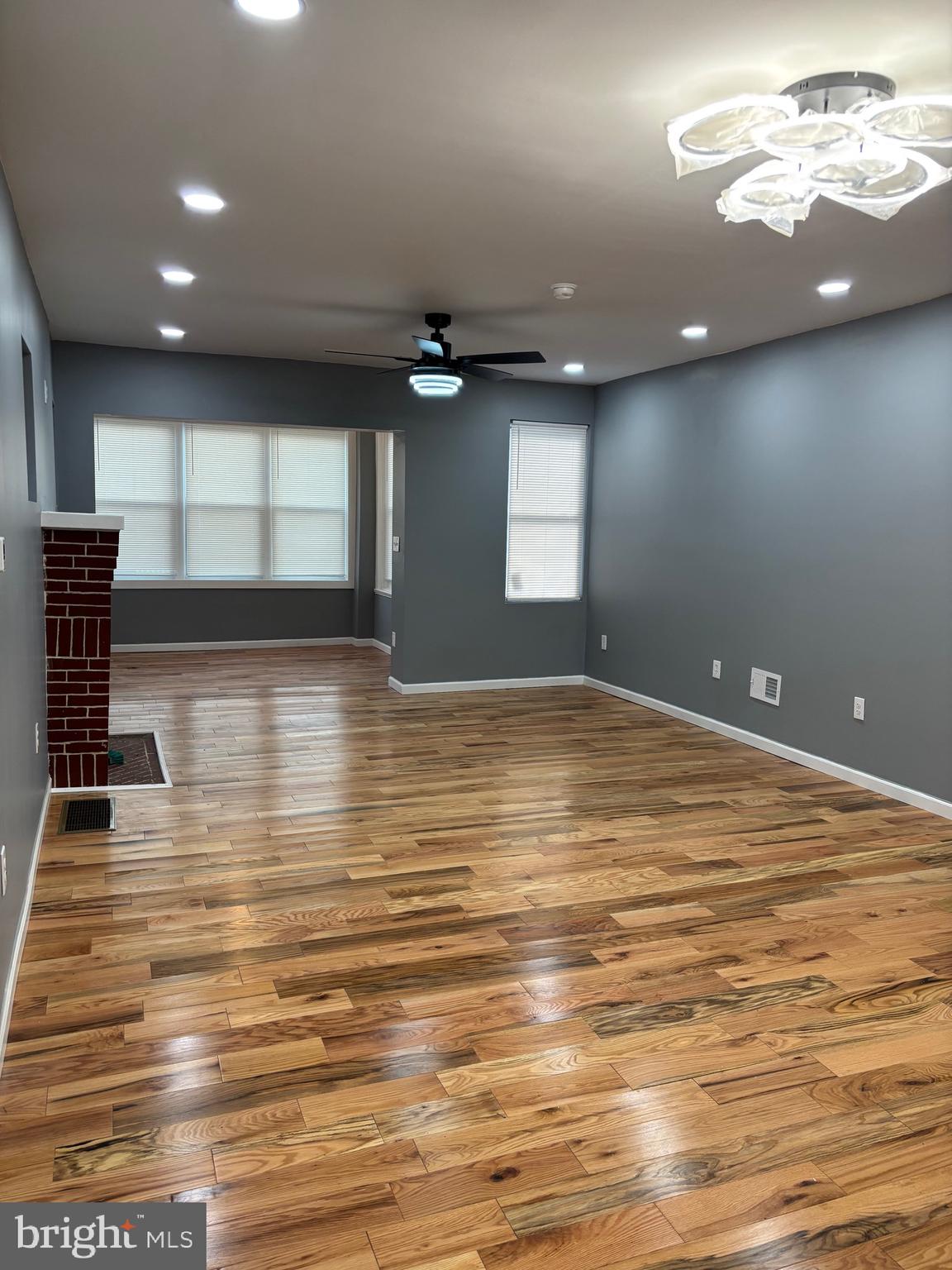 PHILADELPHIA - Residential