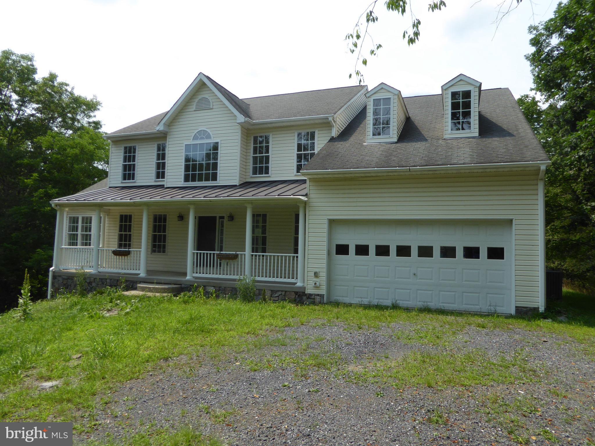 BARB MOUNTAIN ESTATES - Residential
