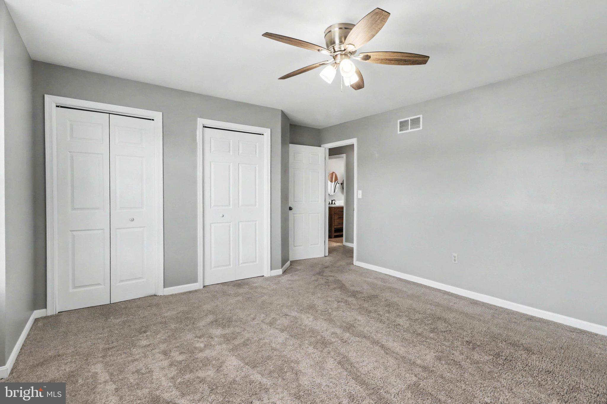 SOUTH MOUNTAIN ESTATES - Residential