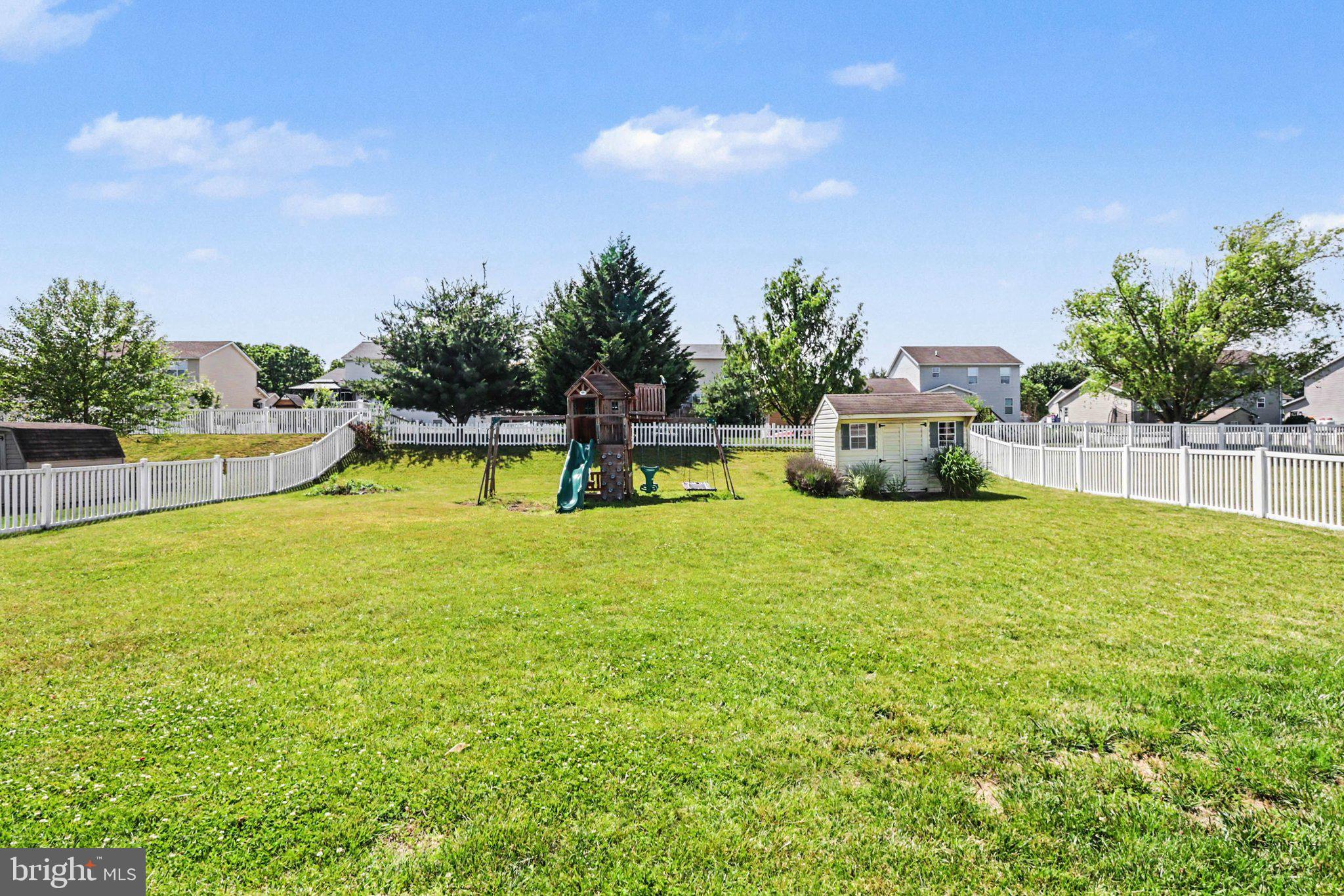 SOUTH MOUNTAIN ESTATES - Residential