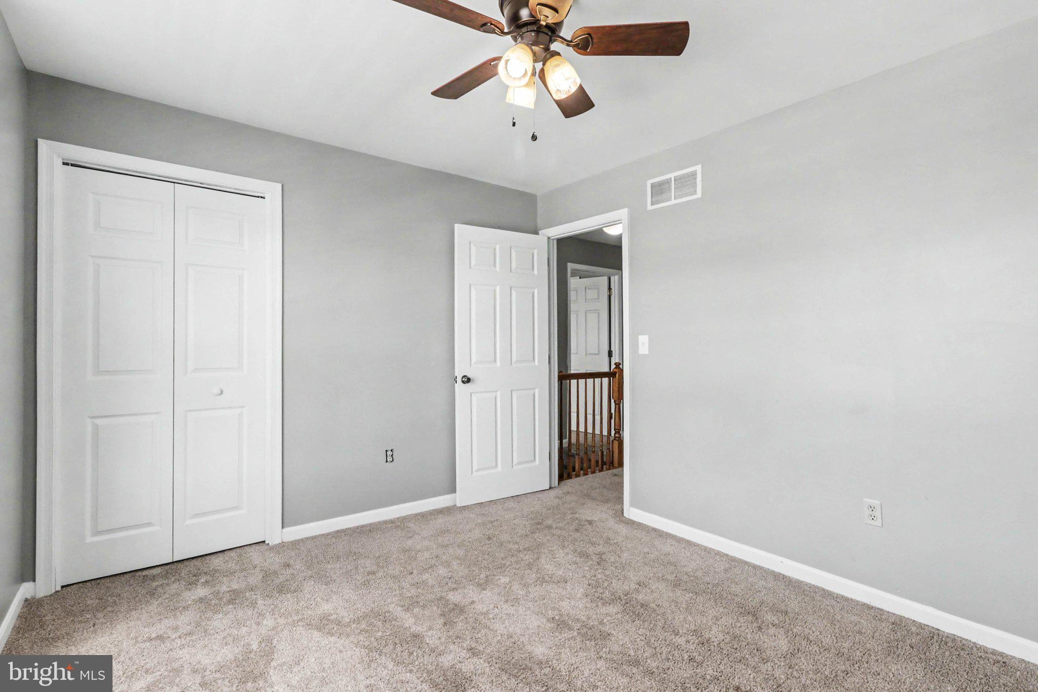 SOUTH MOUNTAIN ESTATES - Residential