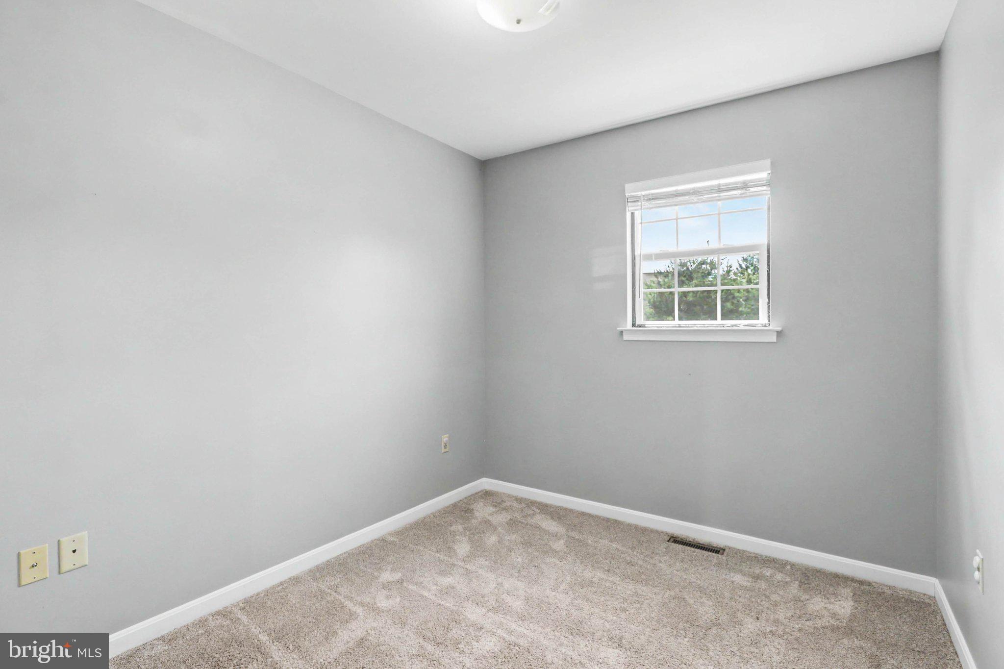 SOUTH MOUNTAIN ESTATES - Residential