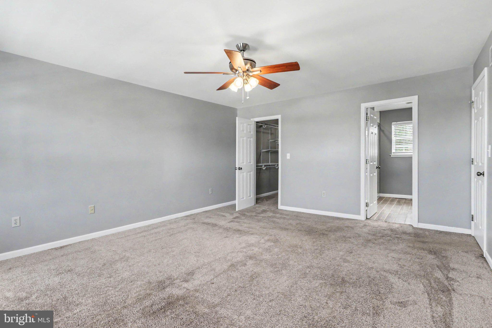 SOUTH MOUNTAIN ESTATES - Residential