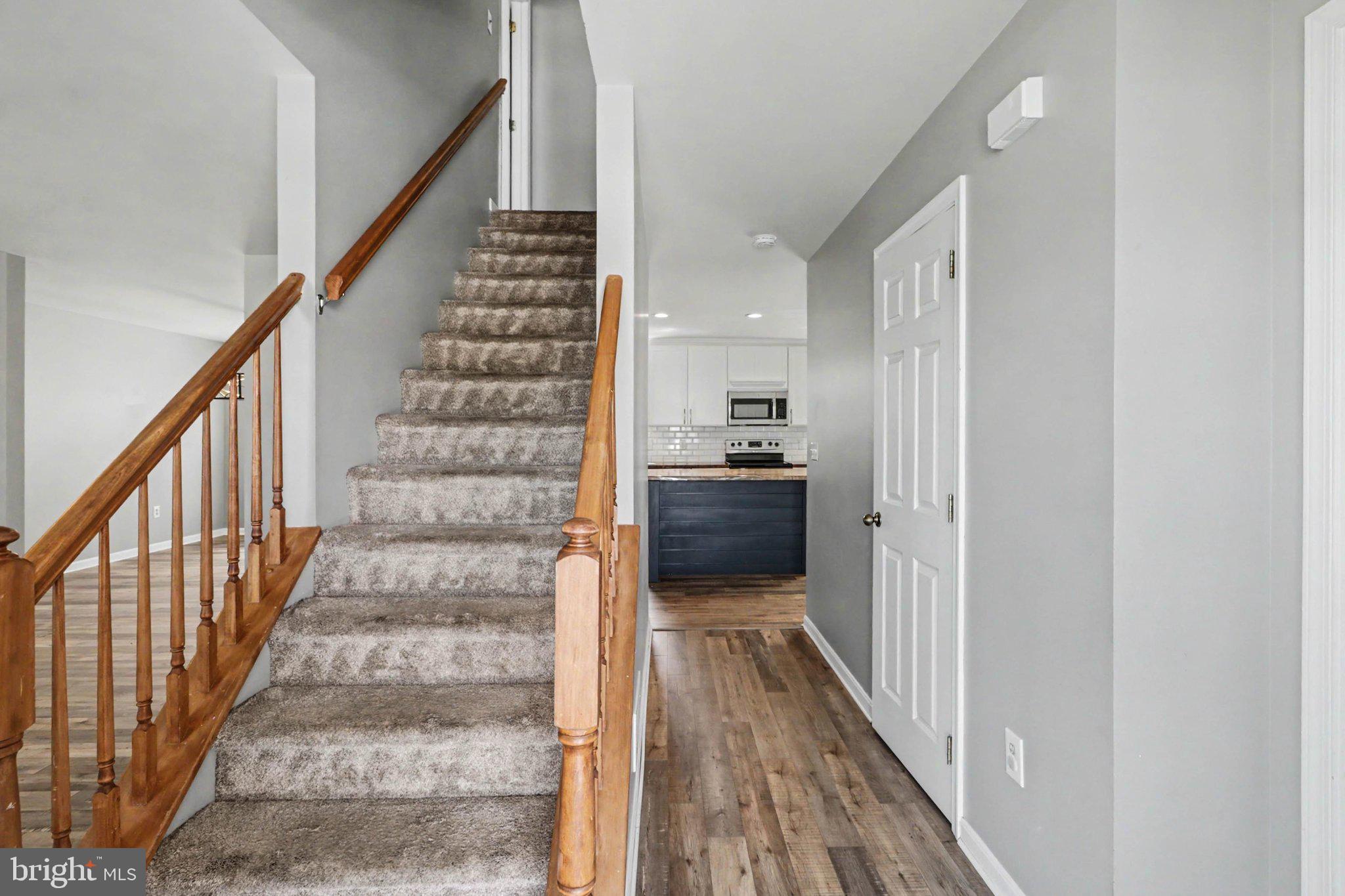 SOUTH MOUNTAIN ESTATES - Residential