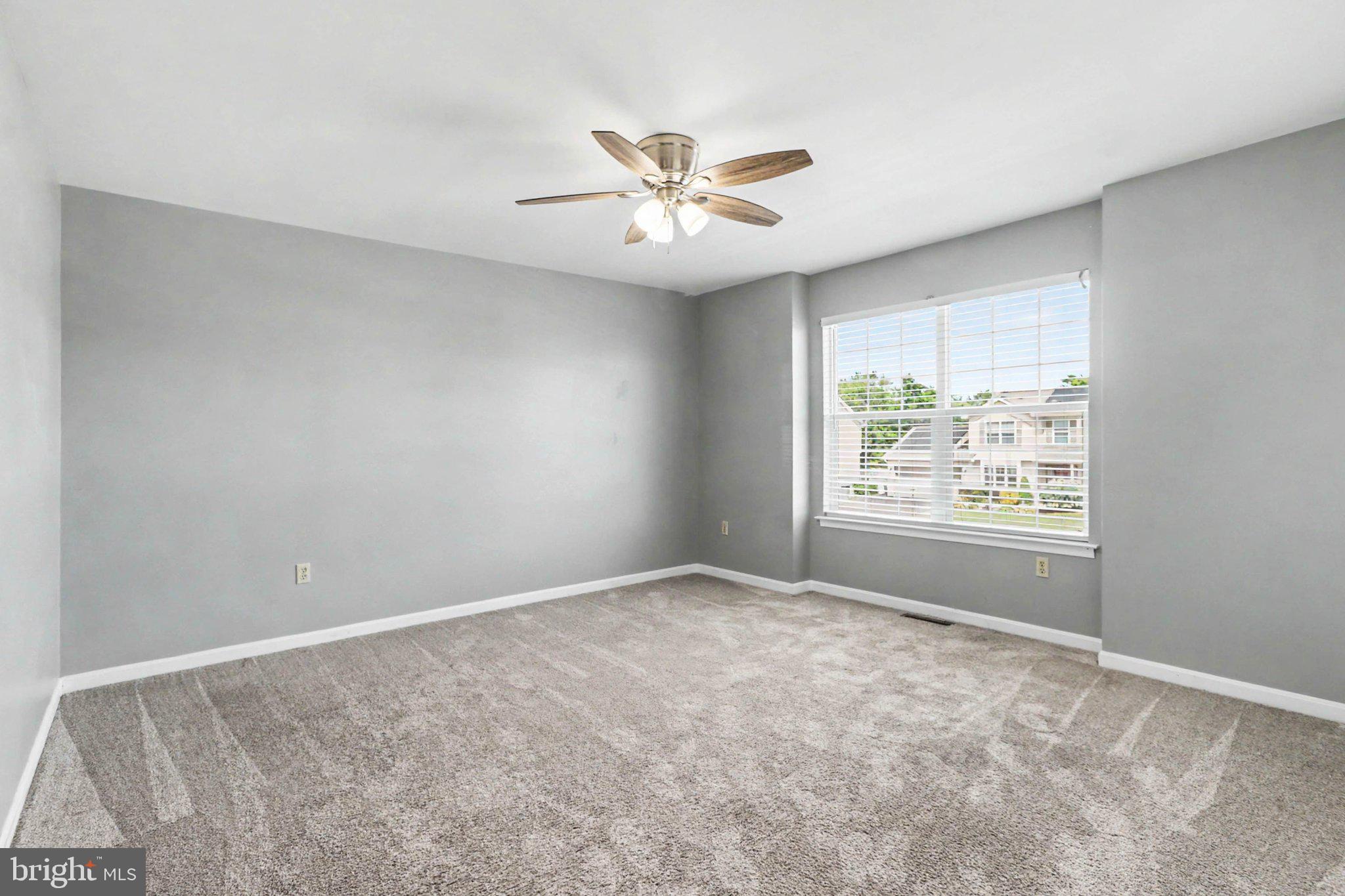 SOUTH MOUNTAIN ESTATES - Residential