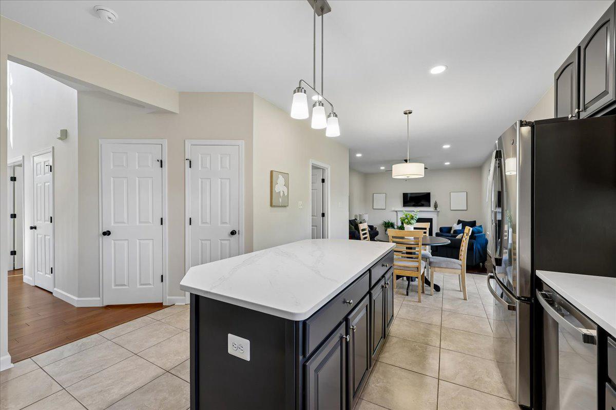 CLOVER RIDGE - Residential