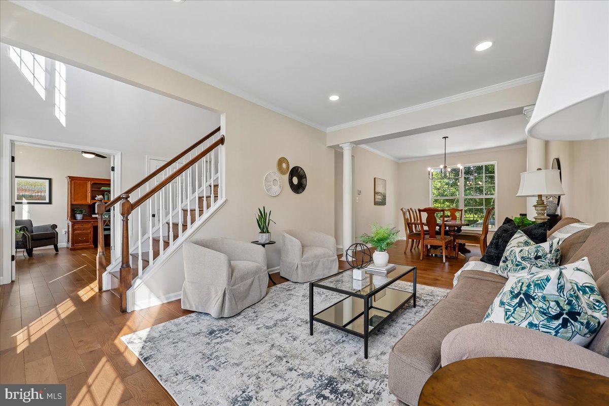 CLOVER RIDGE - Residential