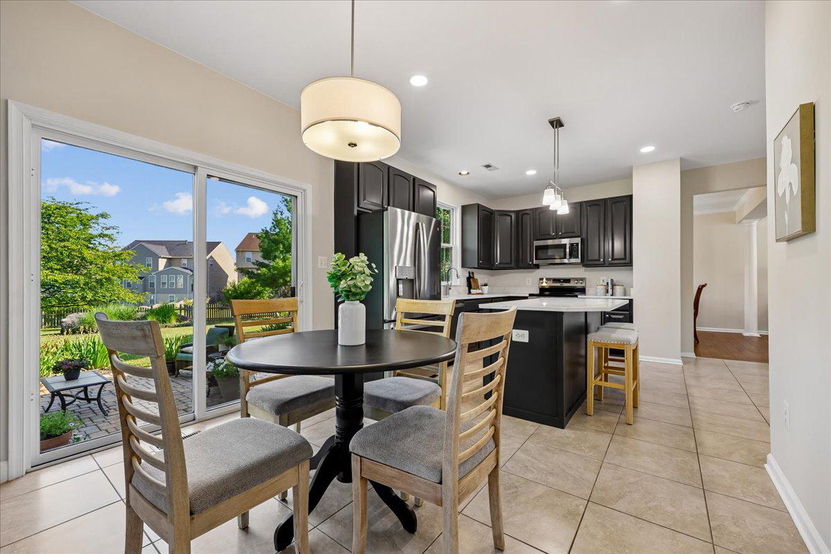 CLOVER RIDGE - Residential